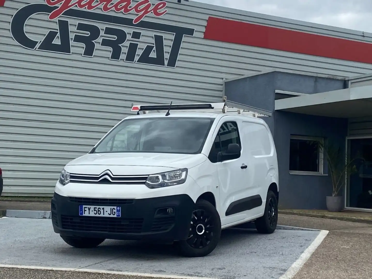 Citroen Berlingo 1.5 BLUEHDI 102 CV Fourgon 600 kg Club Entreprise Blanc - 1