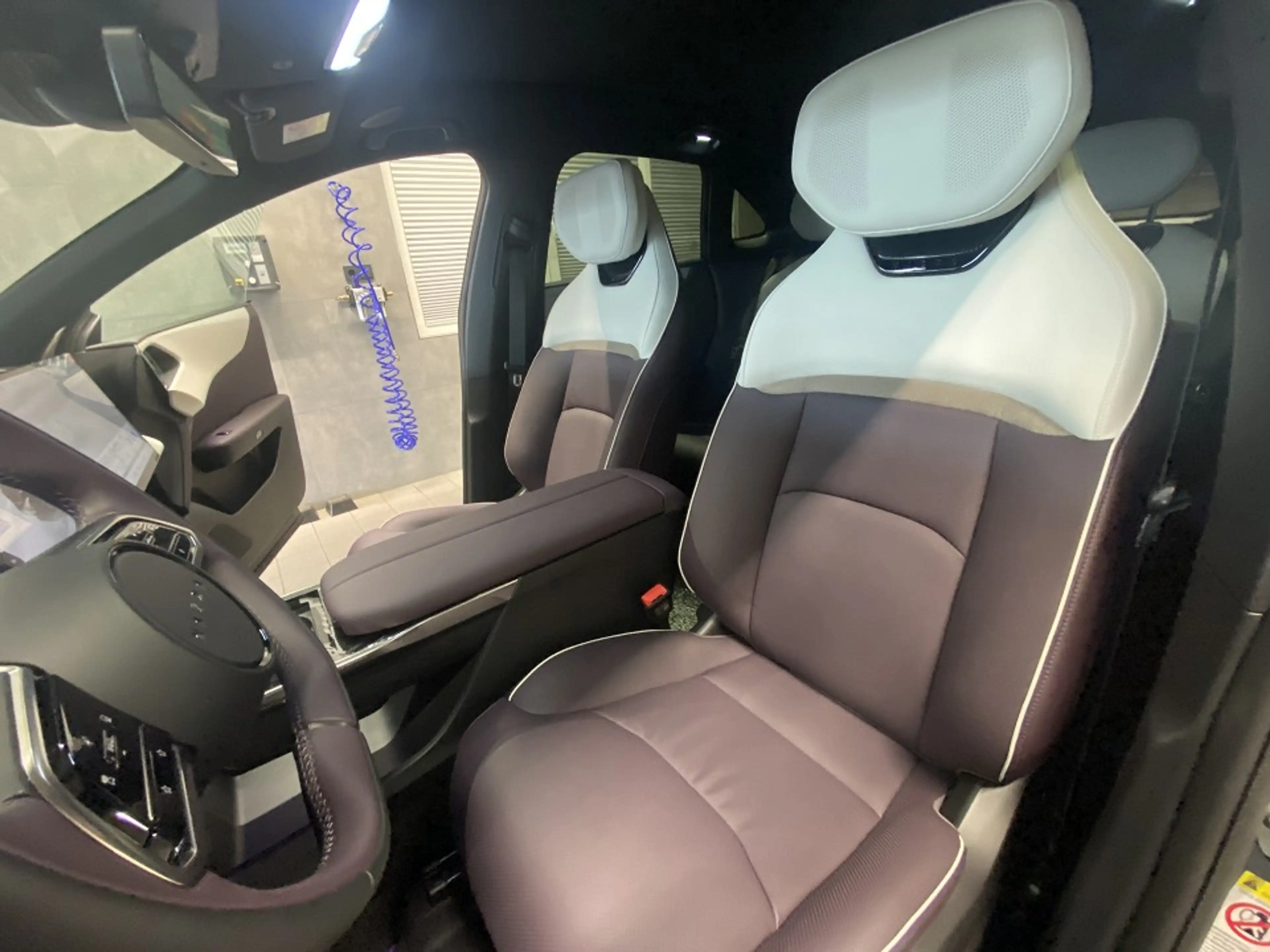 Mazda CX-6e 5WGN EV 258ps 1AT RWD Takumi Plus — photo 5