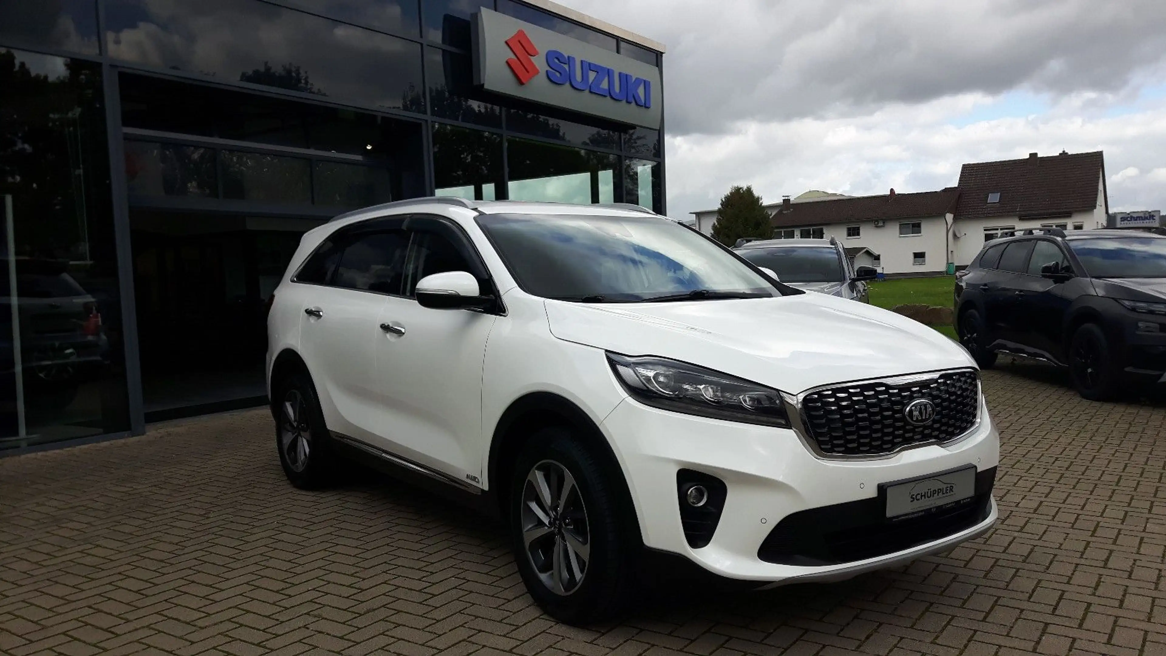 Kia Sorento 2,2D AWD AT Spirit 7-Sitzer AHK — photo 2