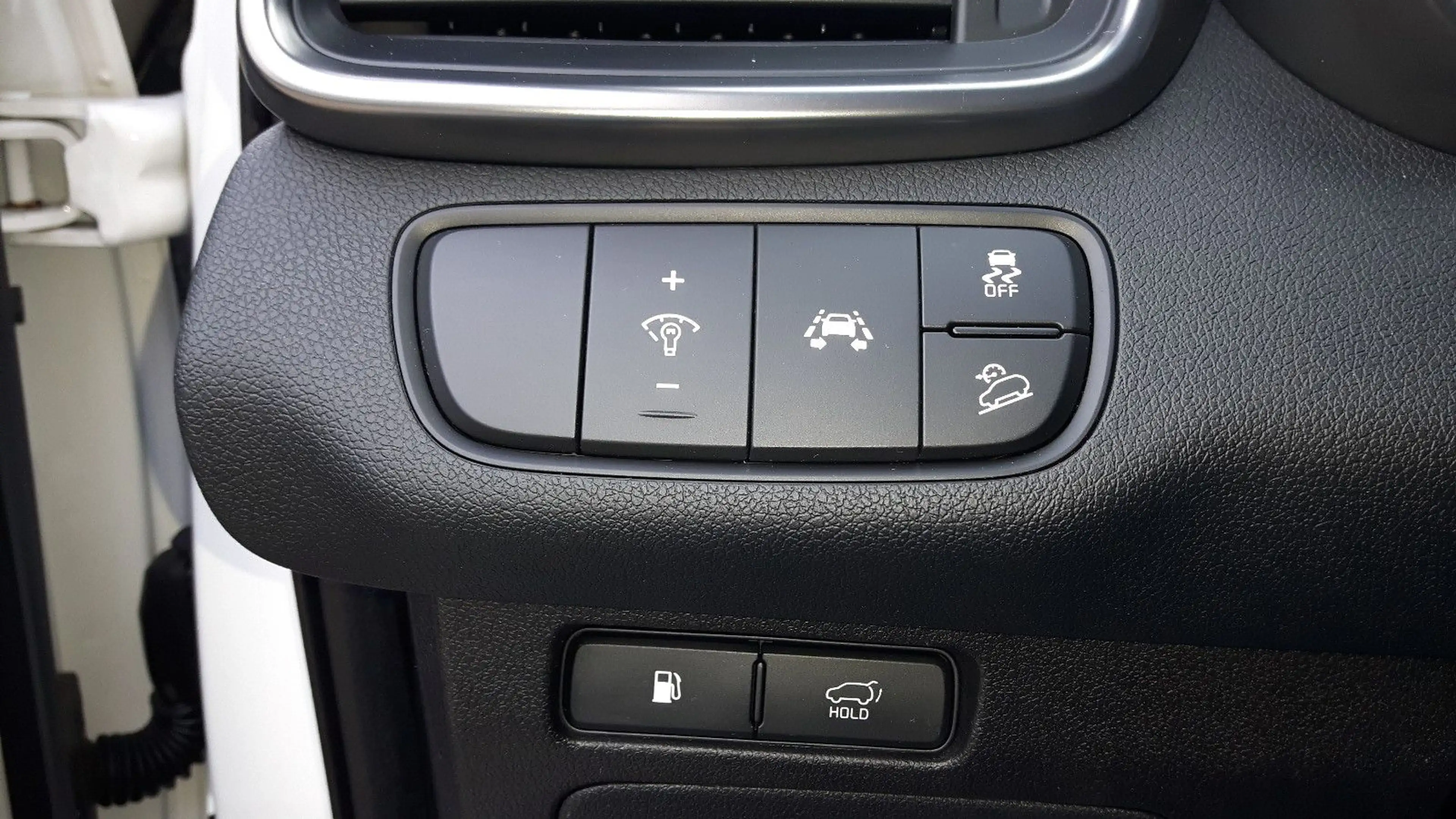 Kia Sorento 2,2D AWD AT Spirit 7-Sitzer AHK — photo 8
