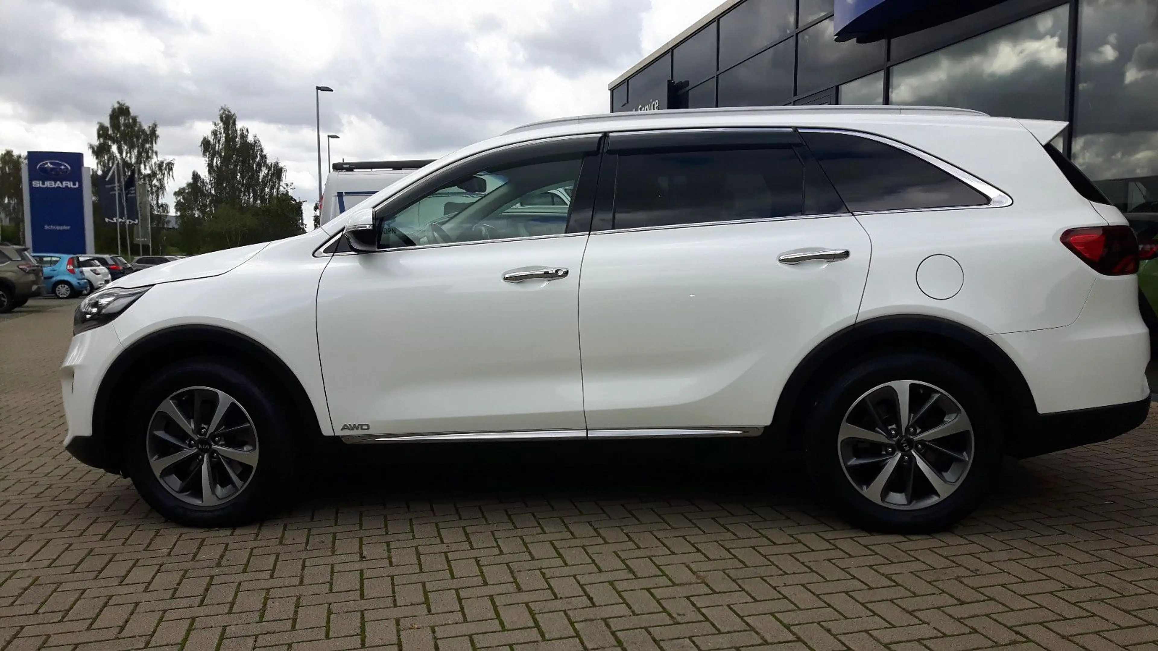 Kia Sorento 2,2D AWD AT Spirit 7-Sitzer AHK — photo 5