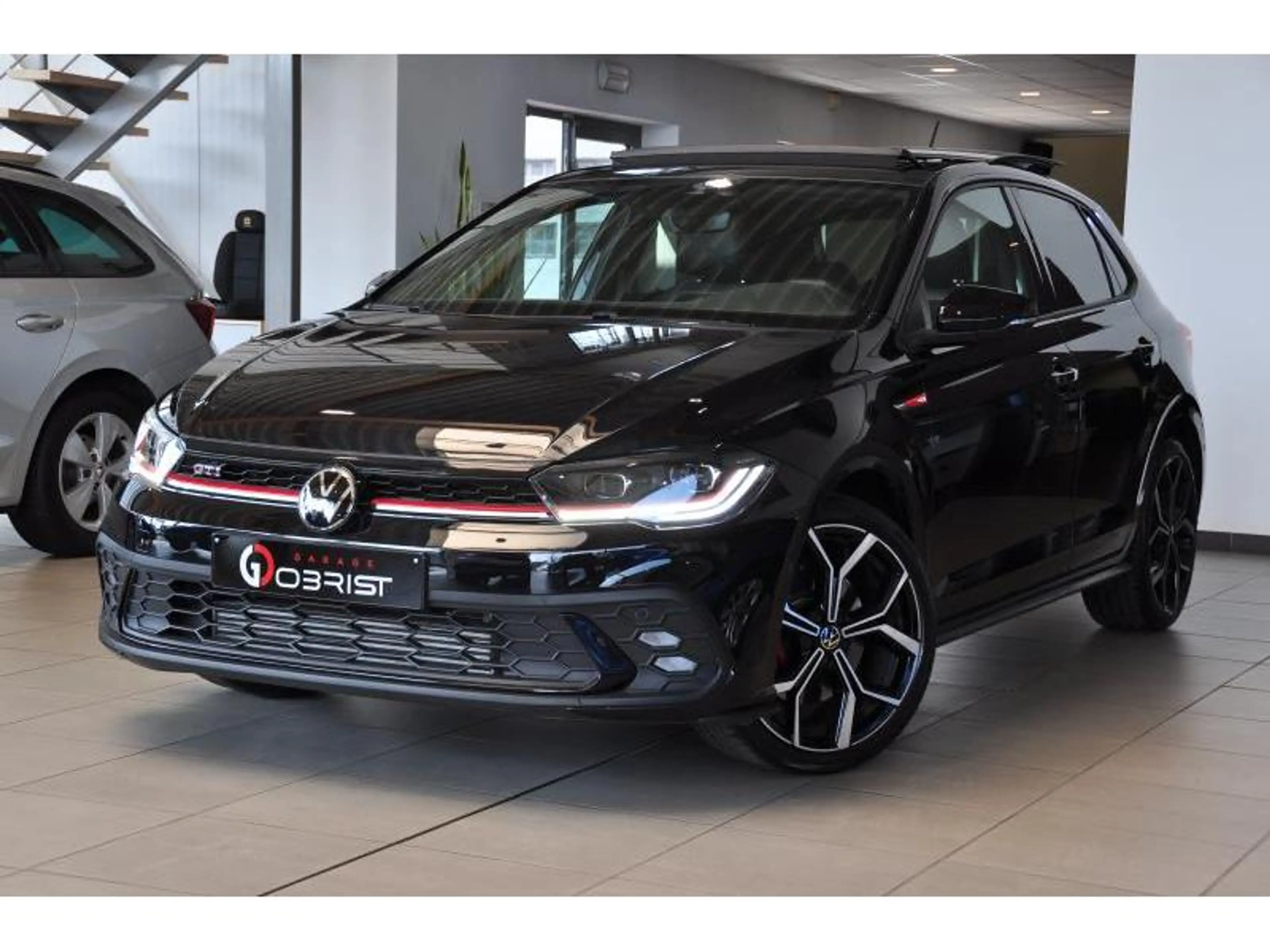 Volkswagen Polo GTI Pano-Beats-IQLed-Carplay-Gps-Camera-VWDealer — photo 2