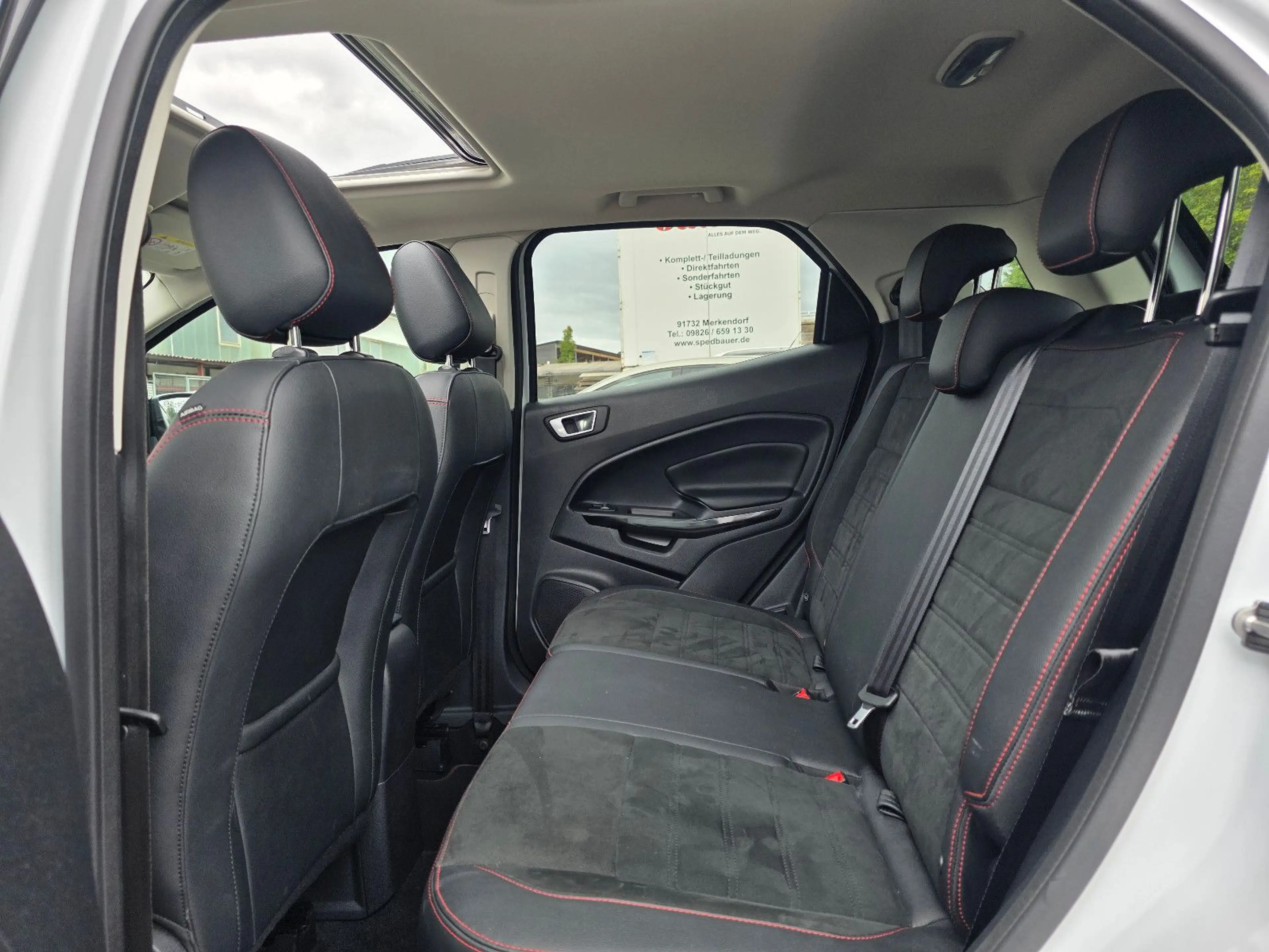 Ford EcoSport ST-Line — photo 15