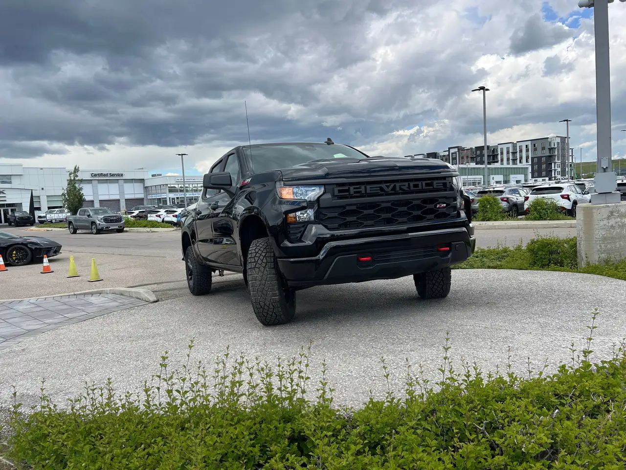 Chevrolet Silverado 1500 photo Chevrolet Silverado 1500