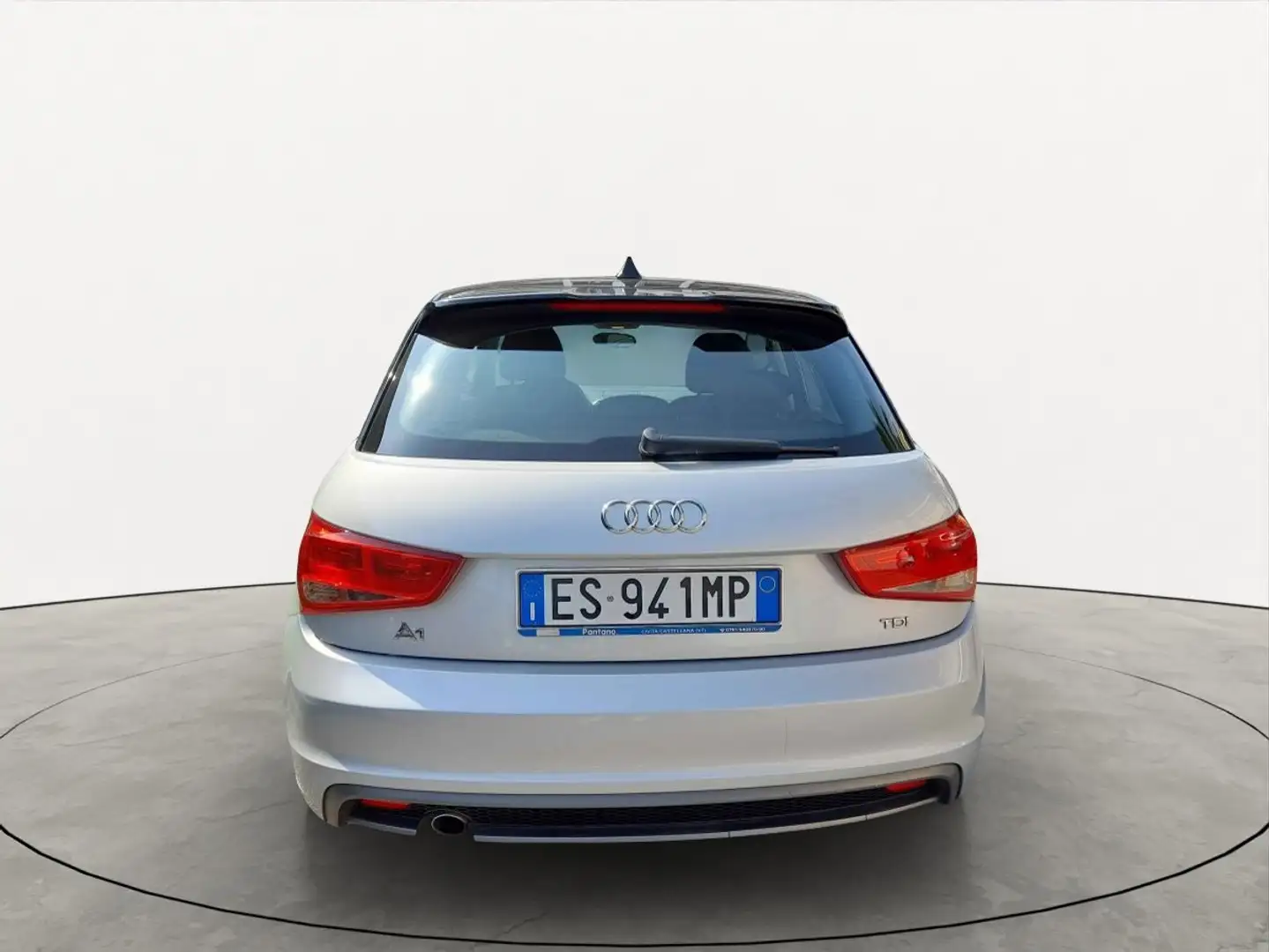 Audi A1 Sportback 1.6 tdi Admired s-tronic Sline esterno Argento - 2