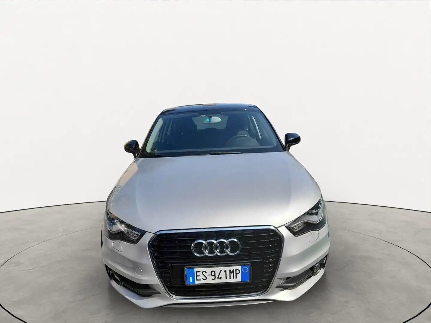 Audi A1 Sportback 1.6 tdi Admired s-tronic Sline esterno Argento - 1