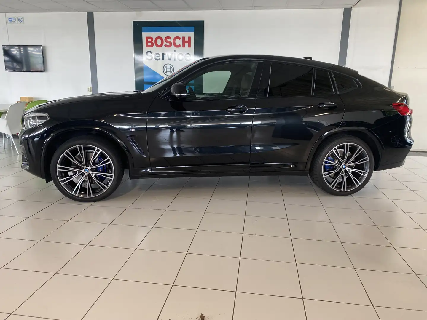 BMW X4 xDrive20i High Executive Edition M Sport / Leer / Zwart - 2