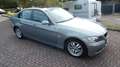 BMW 318 i 4 türig Lim. 318i Leder SSD AHK FESTPREIS ! Gris - thumbnail 13