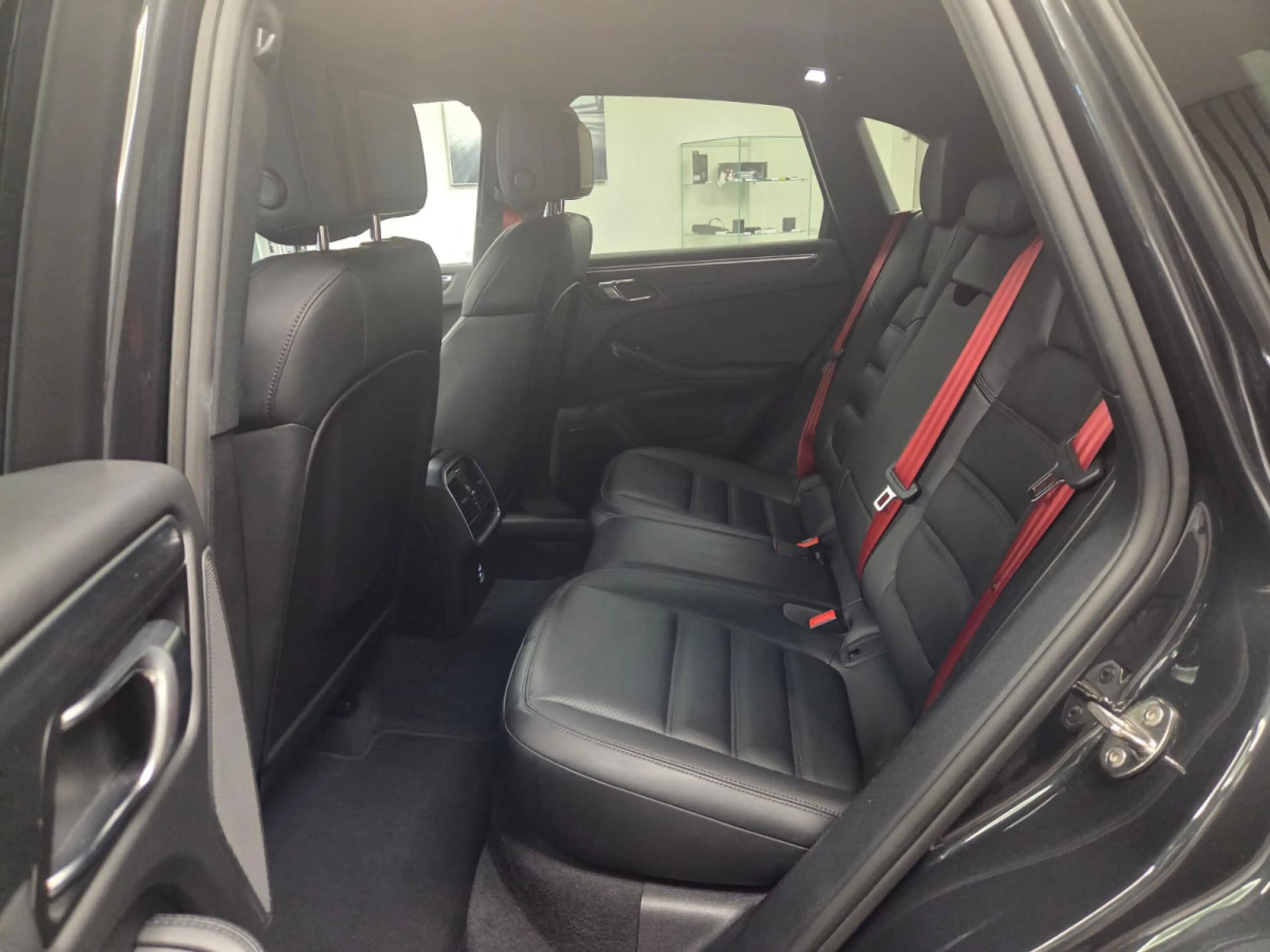 Porsche Macan GTS 381 CV / 280kW — photo 6