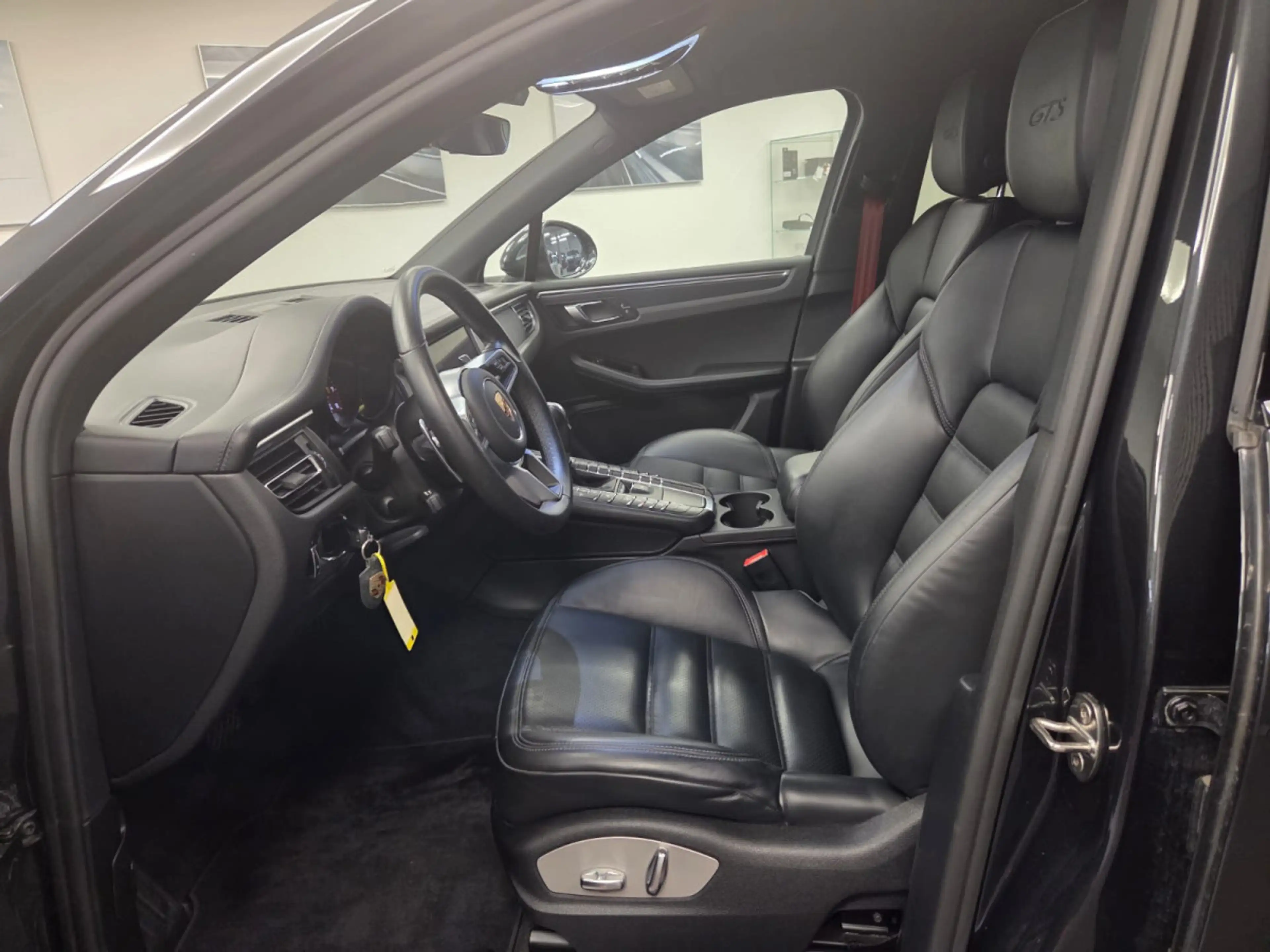 Porsche Macan GTS 381 CV / 280kW — photo 3