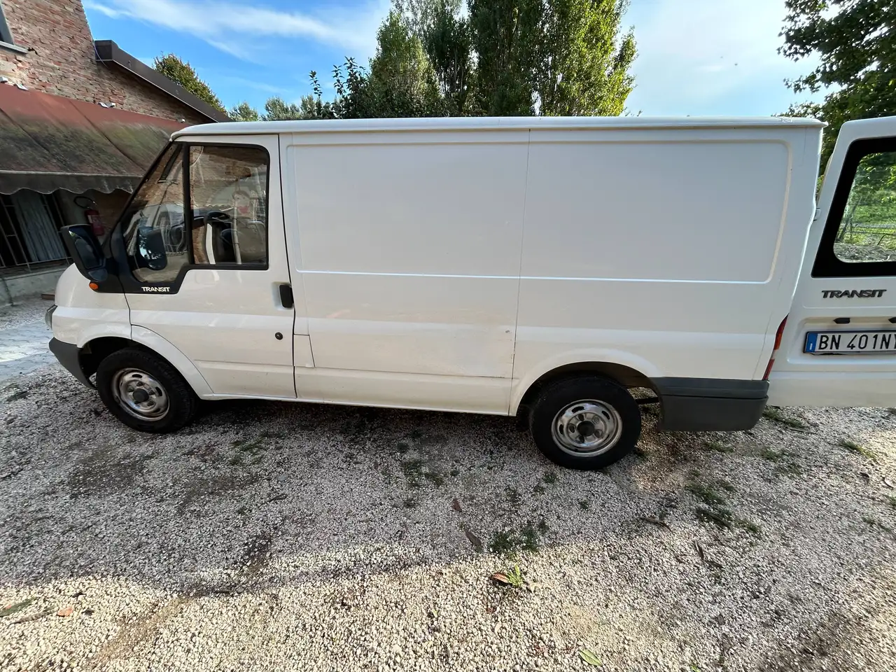 Ford Transit WAG 2.0 DI 72 CV, foto 4