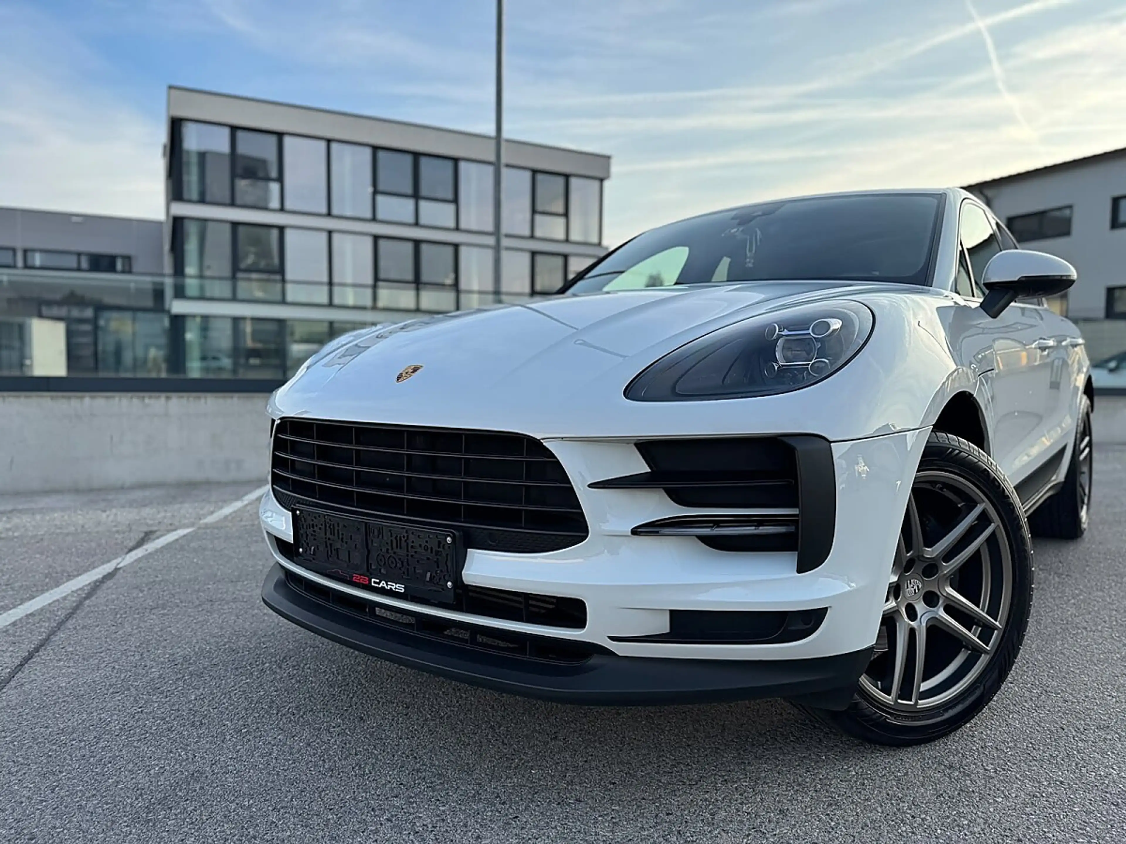 Porsche Macan 2.0 OPF (EURO 6d-TEMP) — photo 3