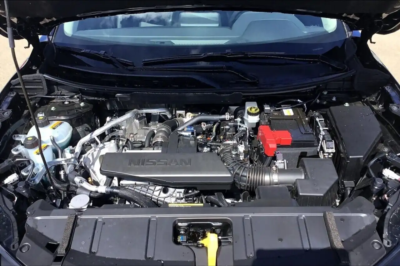 Nissan Rogue снимка Nissan Rogue