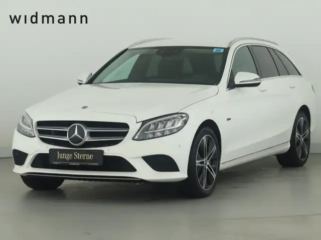 Mercedes-Benz C 300 e T Avantgarde*Navigation*LED*PTS*Sitzhzg*
