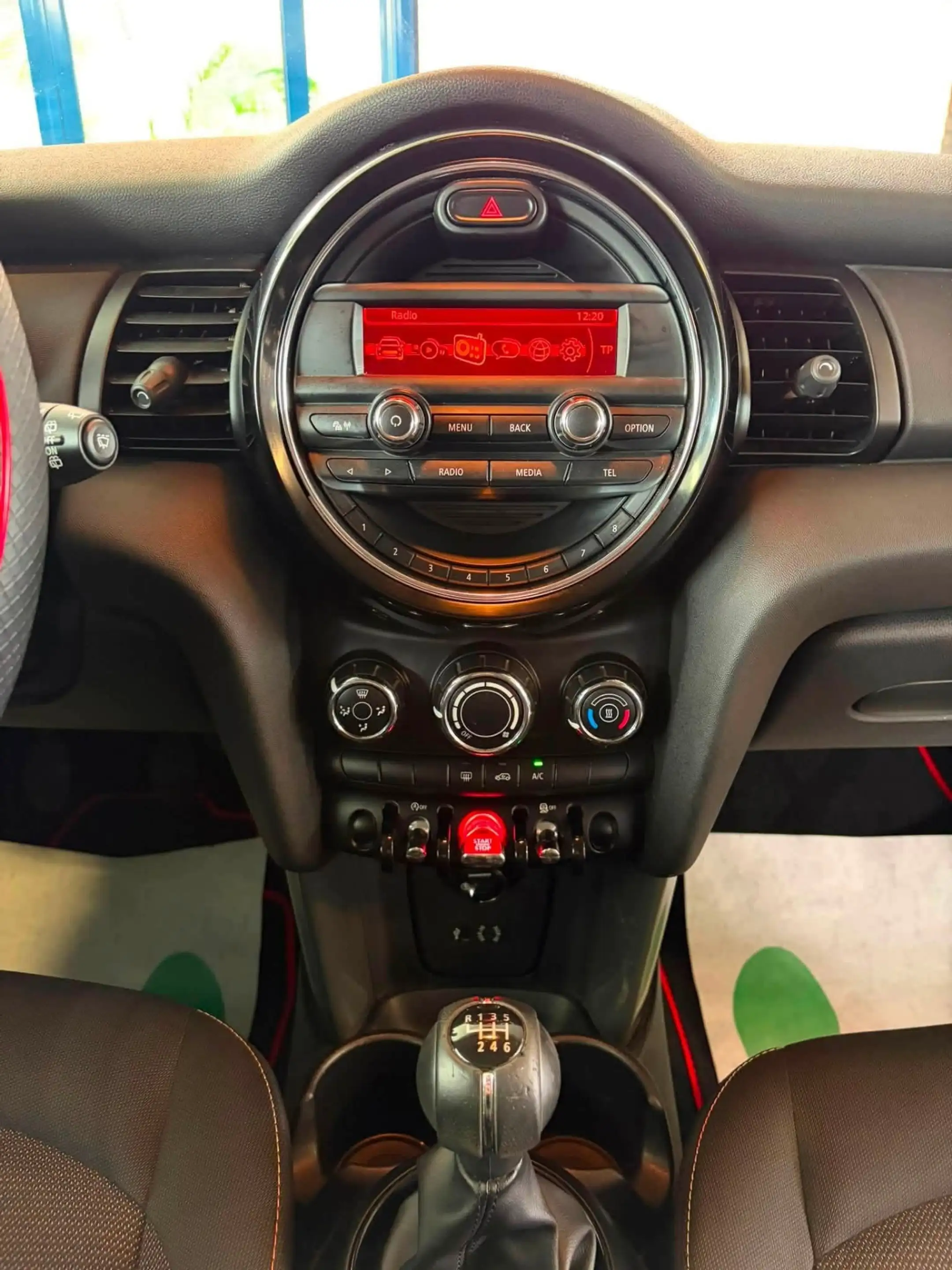 MINI One GARANTIE TOP ETAT DISPO DIRECTEMENT — photo 6