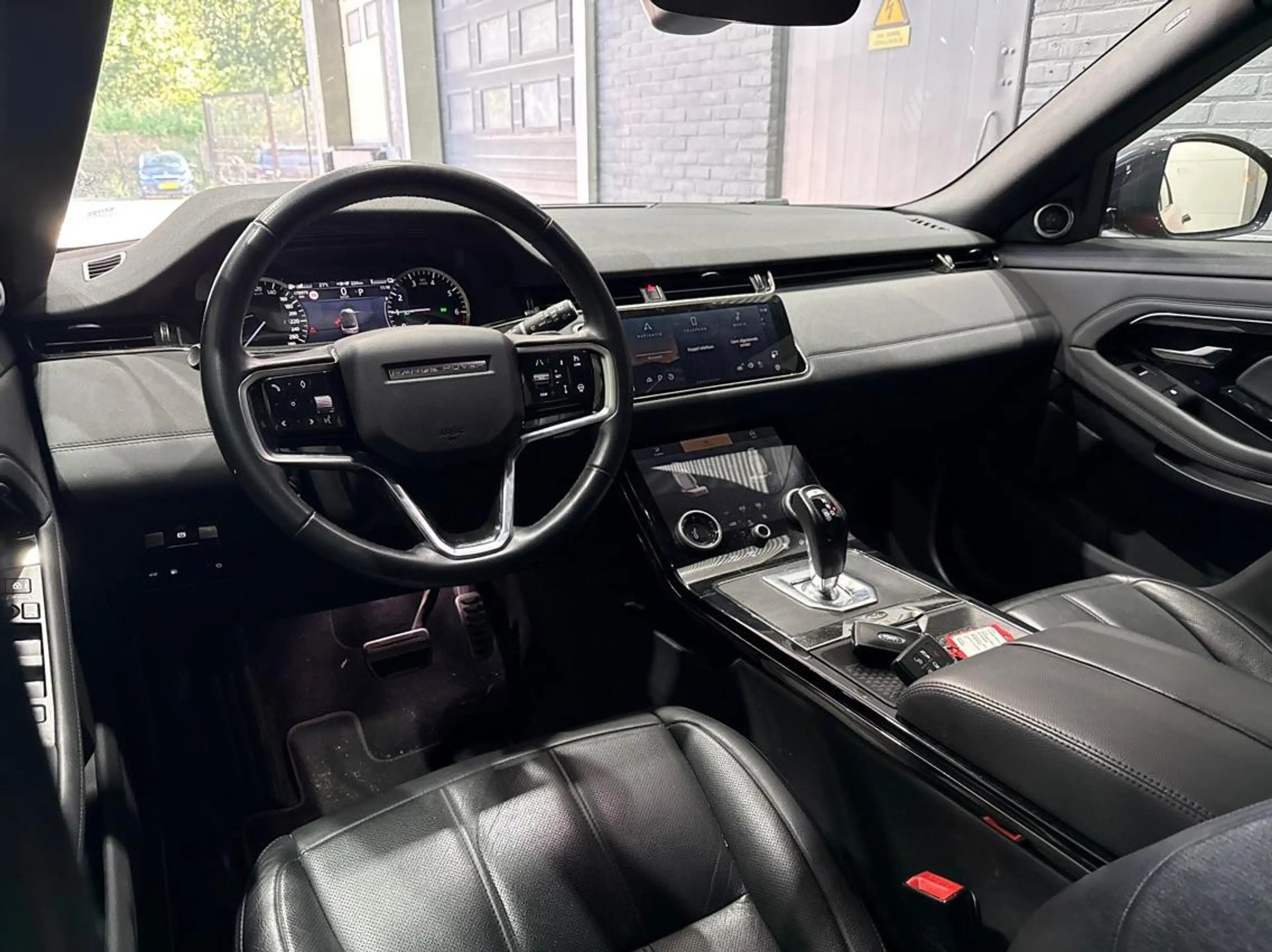 Land Rover Range Rover Evoque 1.5 P300e AWD R-Dynamic SE | ACC | Meridian | BLIS — photo 5