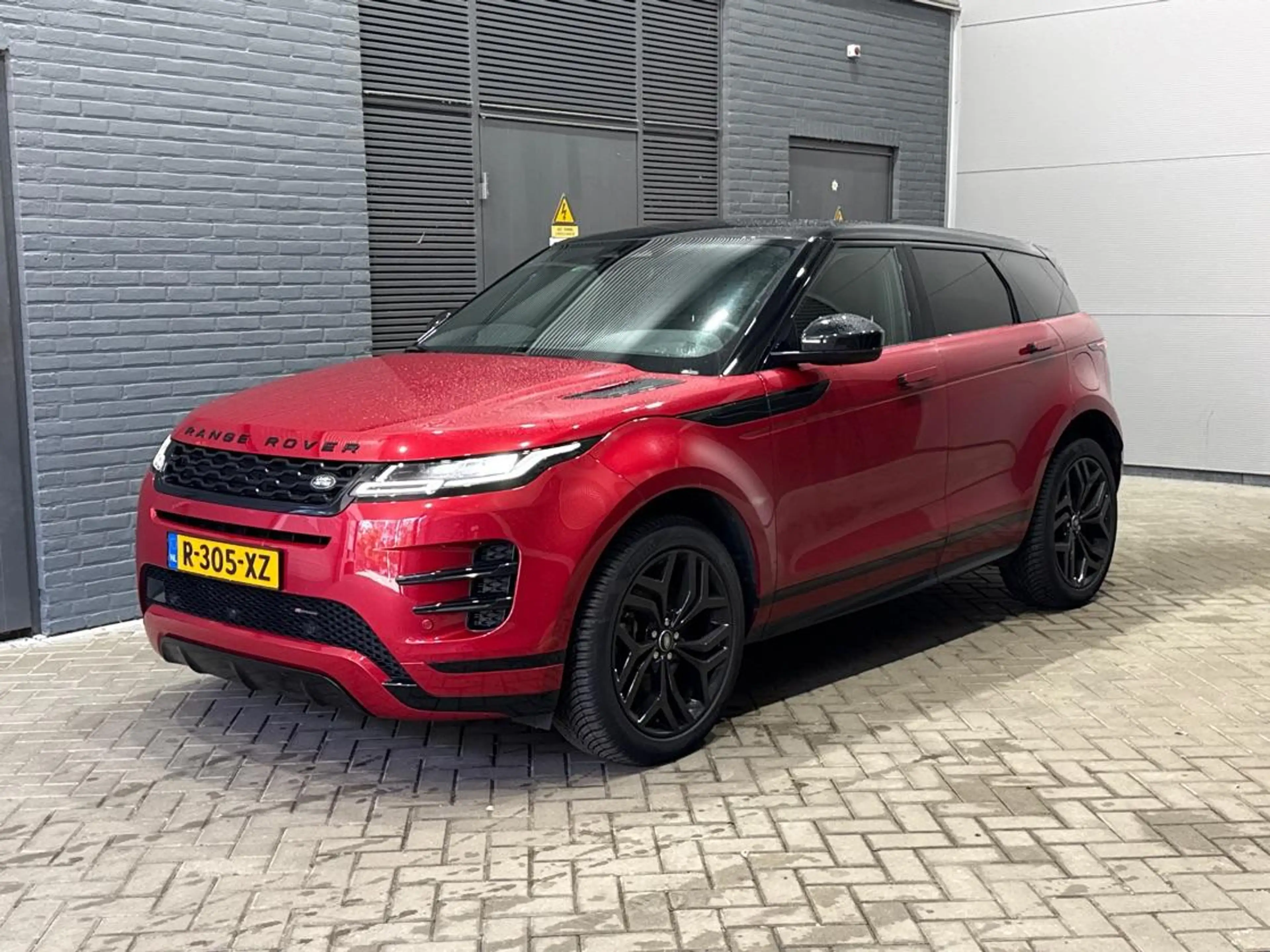 Land Rover Range Rover Evoque 1.5 P300e AWD R-Dynamic SE | ACC | Meridian | BLIS — photo 4