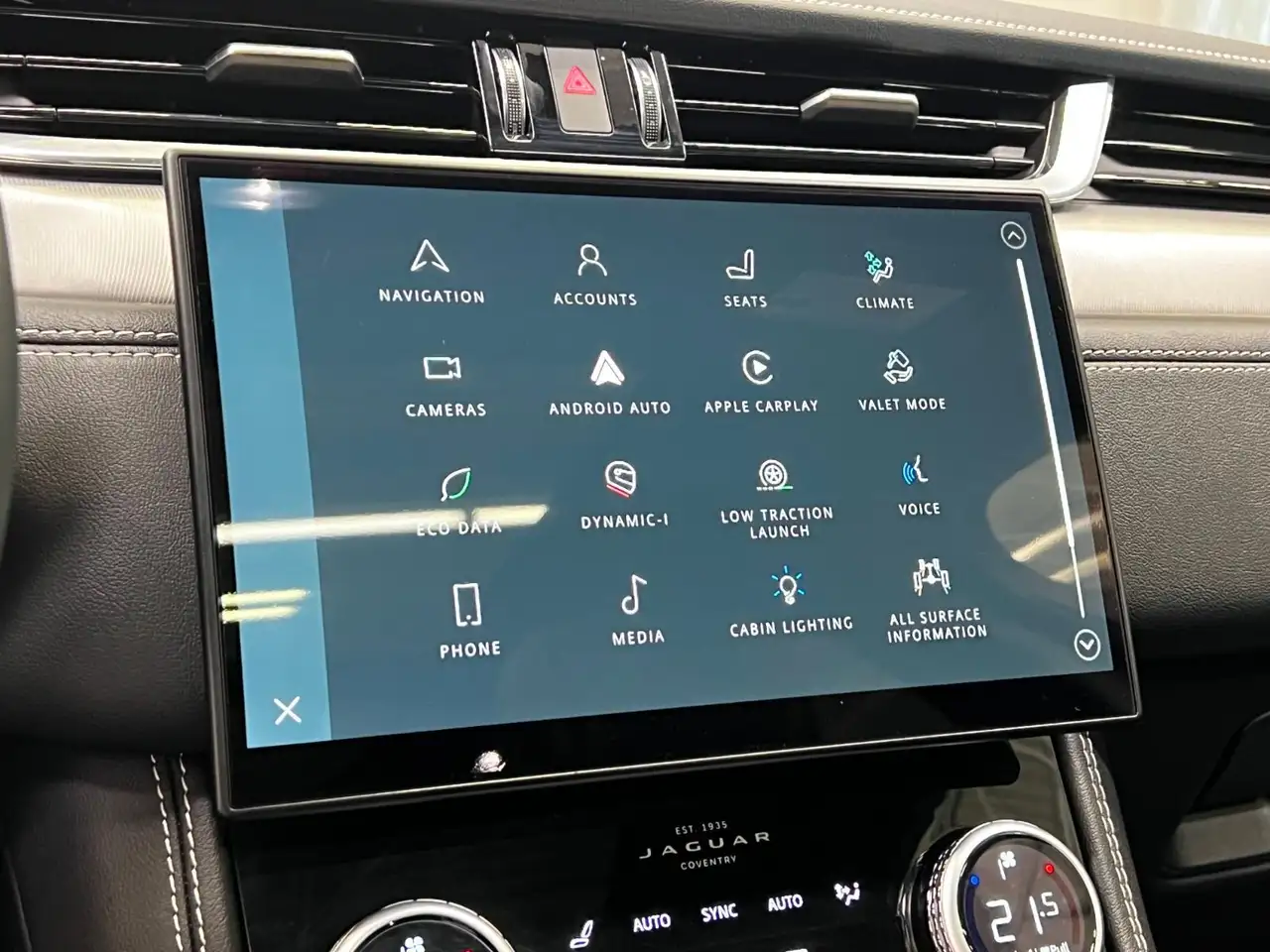 Jaguar F-Pace снимка Jaguar F-Pace