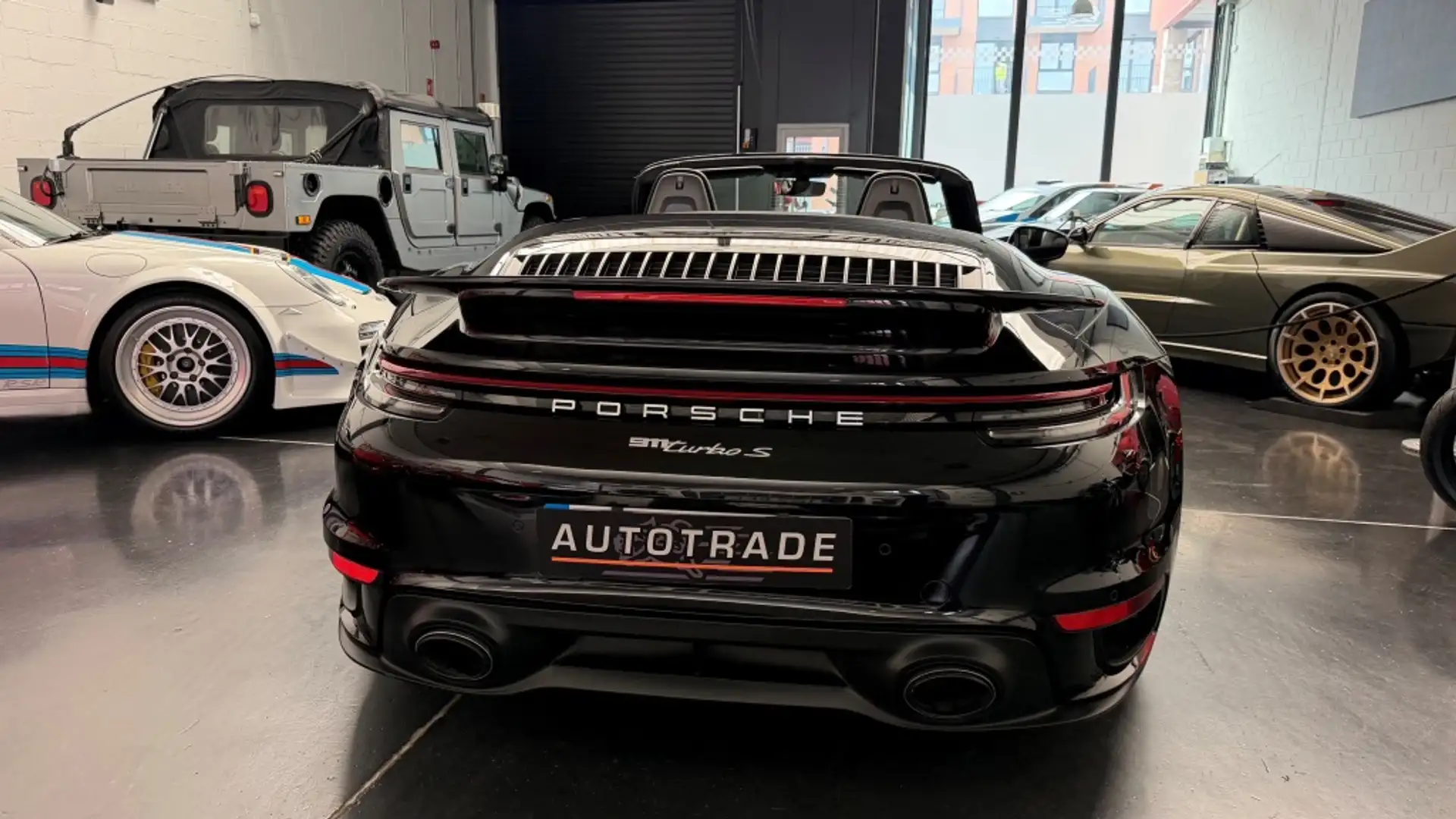 포르쉐 911 Turbo S Cabriolet 2024 검정 사진 5