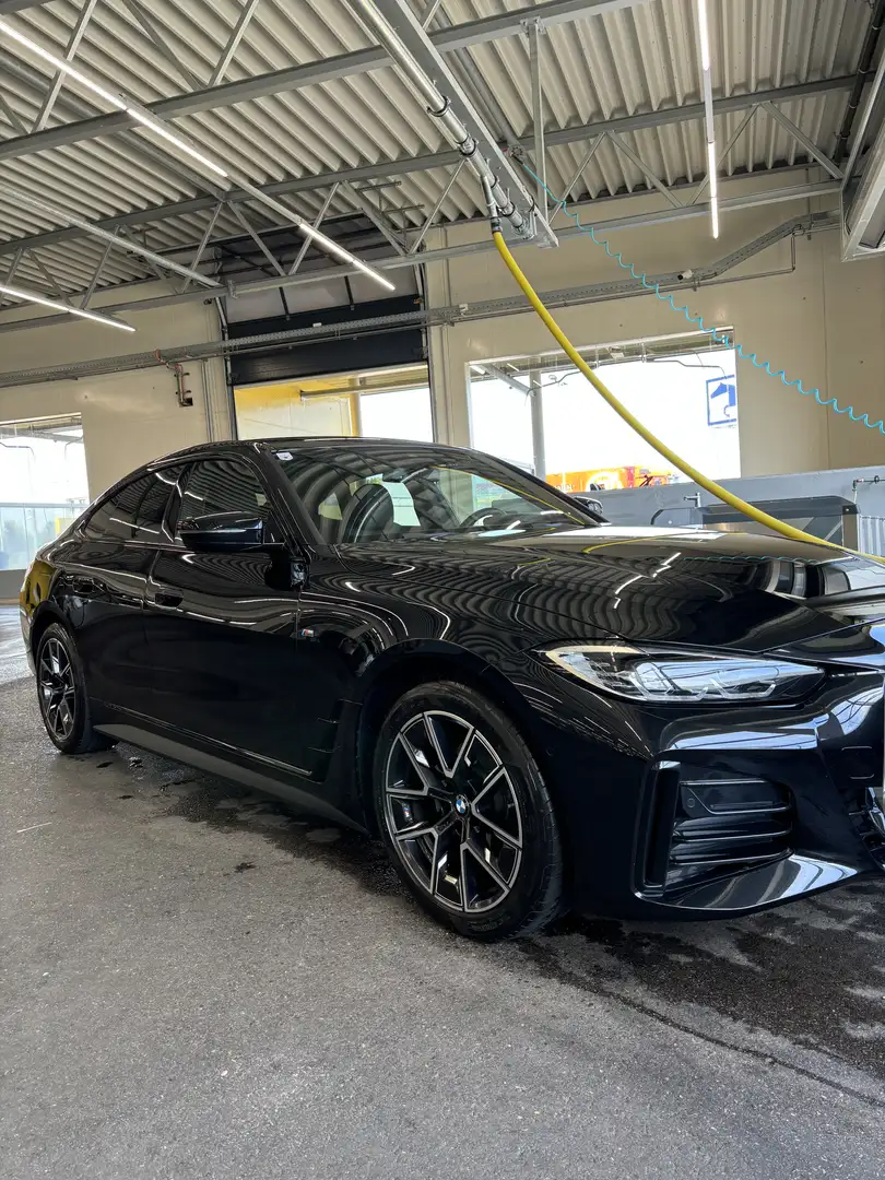 BMW 420 BMW 4er-Reihe 420d Gran Coupe G26 Schwarz - 1