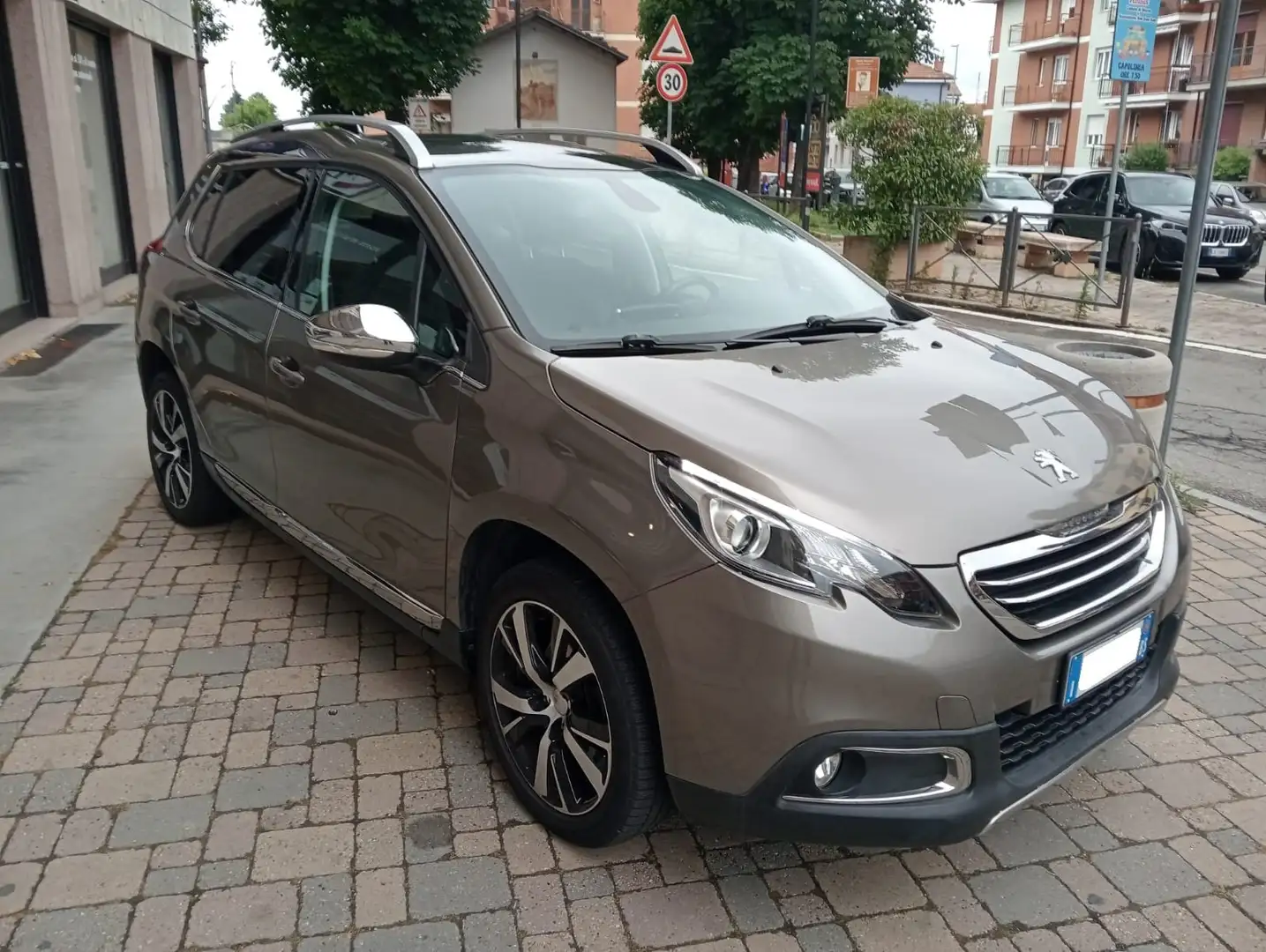 Peugeot 2008 2008 1.6 vti 16v Allure 120cv Grigio - 1