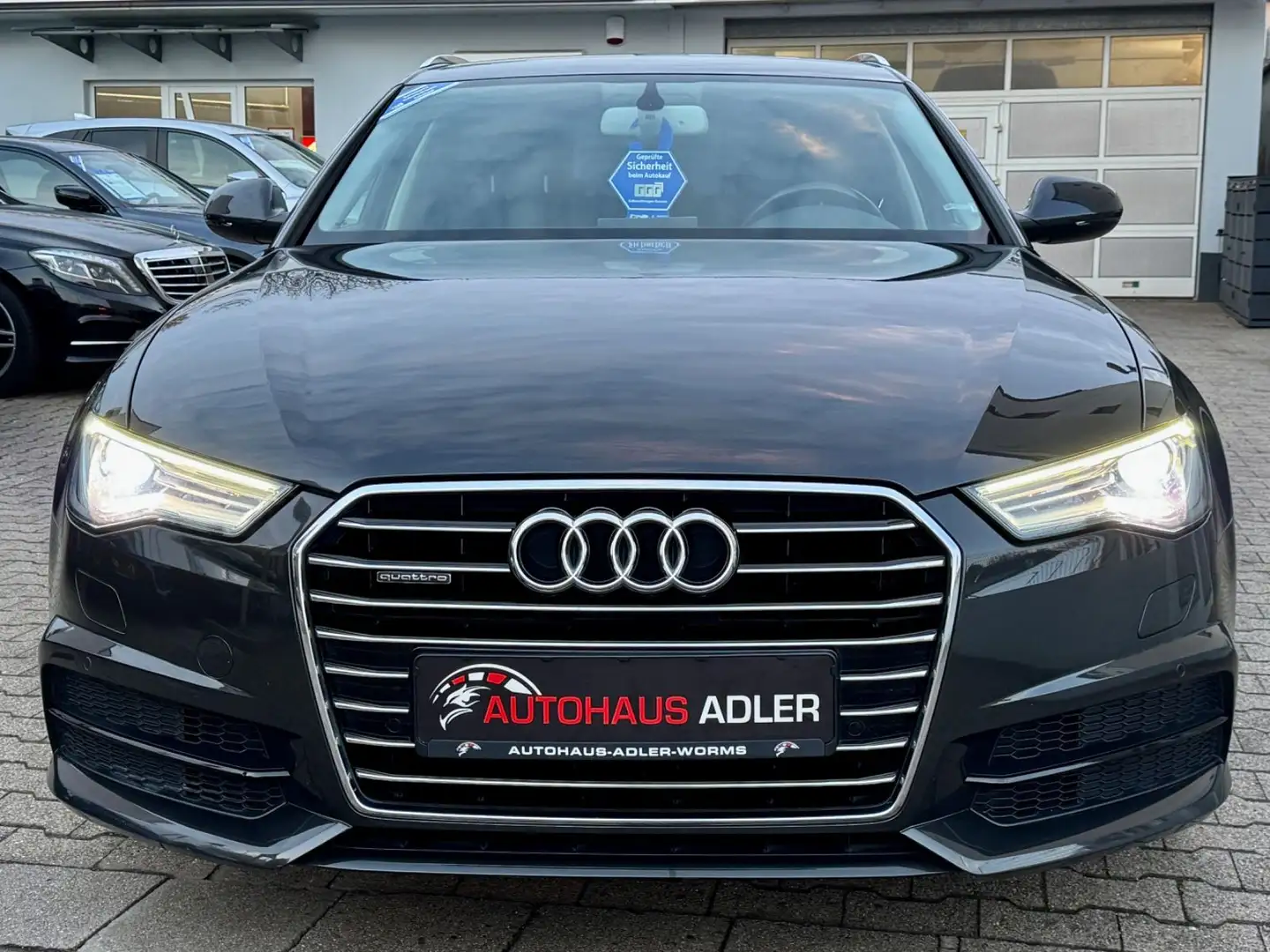 Audi A6 Avant 2.0 TDI quattro*AUTOM*KAMER*AHK*XEN*LED Grigio - 2