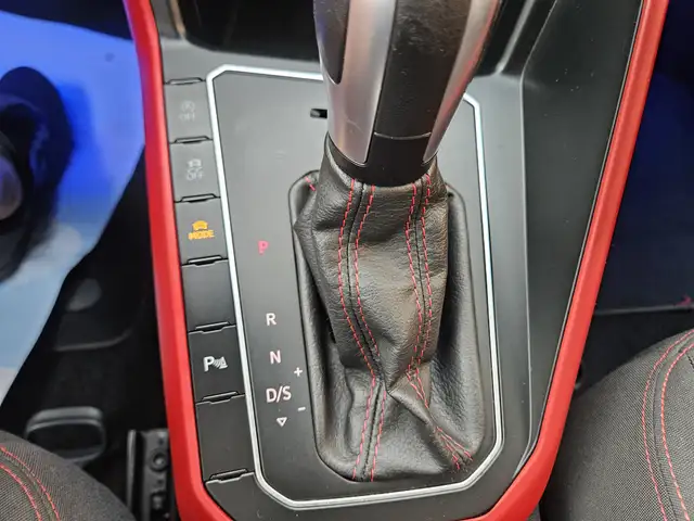 Volkswagen Polo view 11