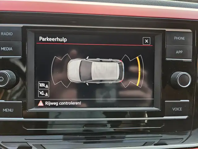 Volkswagen Polo view 22