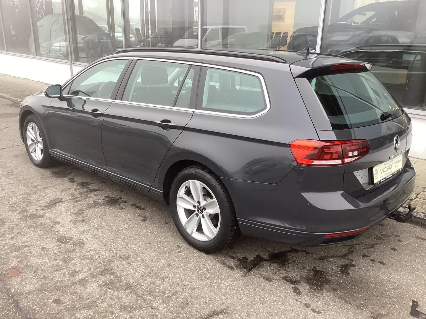 Volkswagen Passat Variant 1.5 TSI DSG Business/ACC/Pano/AHK Grau - 2