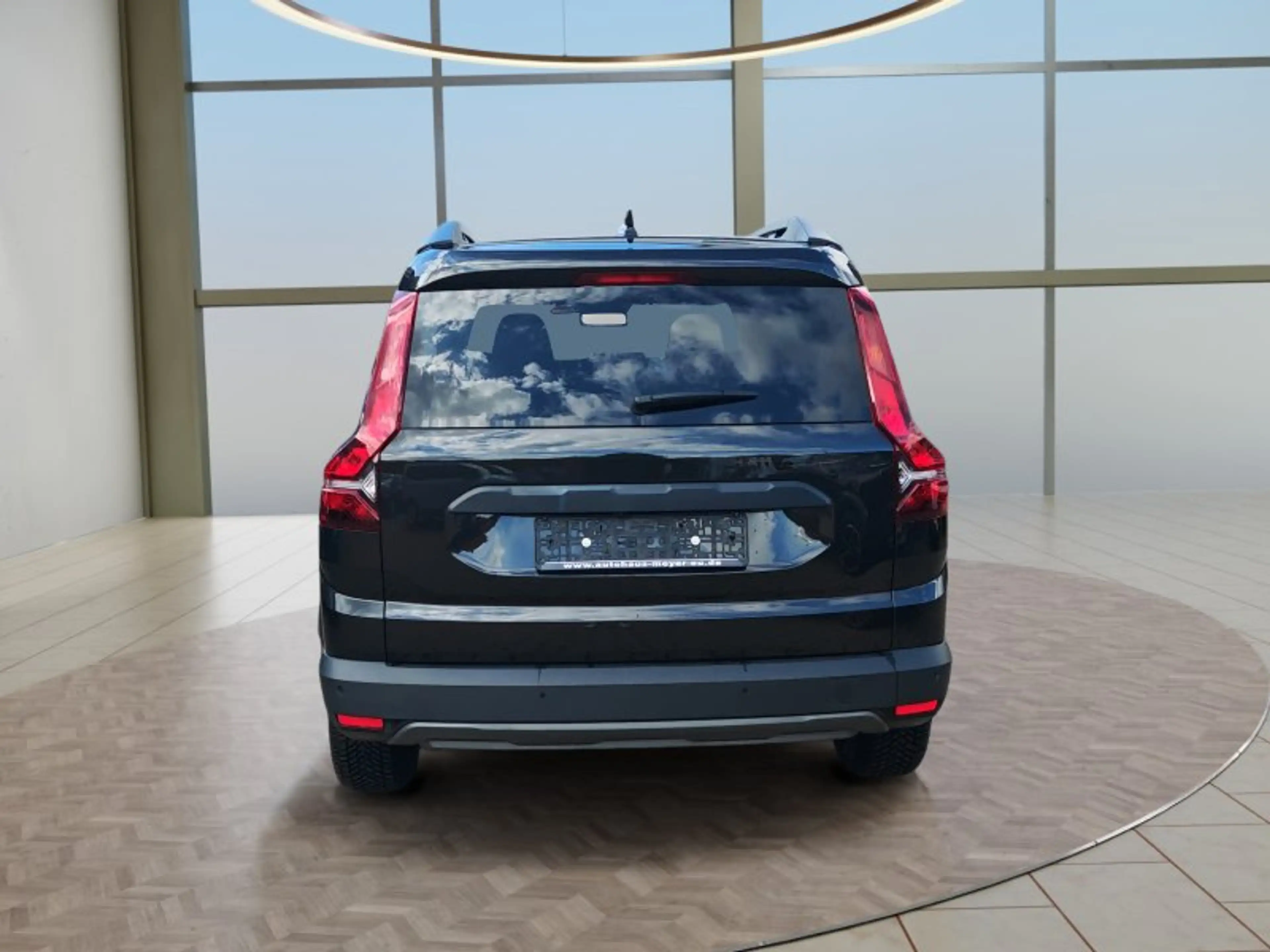 Dacia Jogger 1.0 TCe 110 Extreme+  Navi/Temp./Winterp. — photo 4