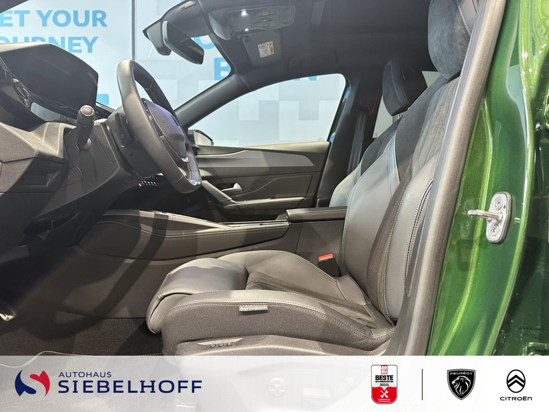 Peugeot 308 GT 130 EAT8 *Massage*Pano*Focal*Pano*360* — photo 10