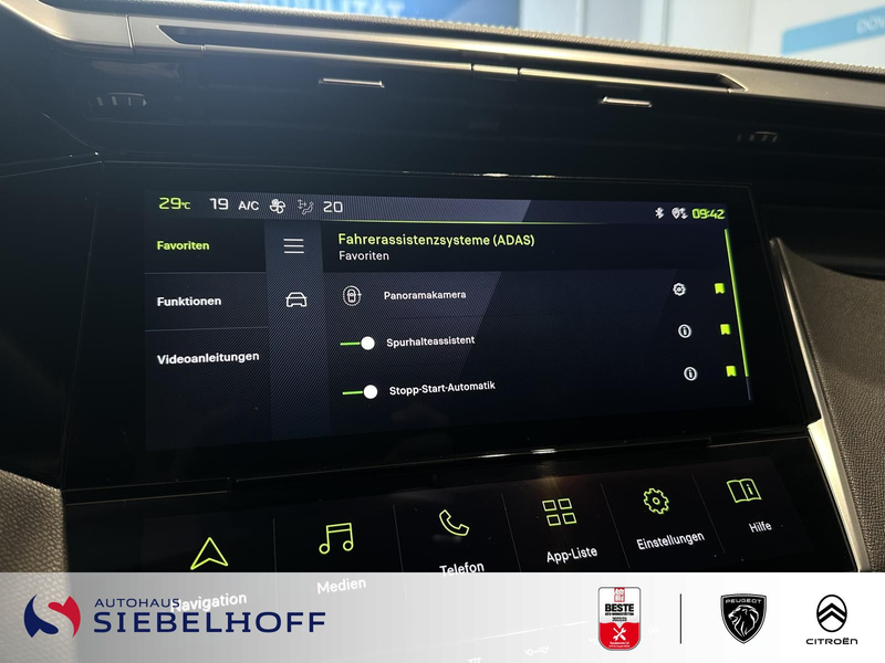 Peugeot 308 GT 130 EAT8 *Massage*Pano*Focal*Pano*360* — photo 13