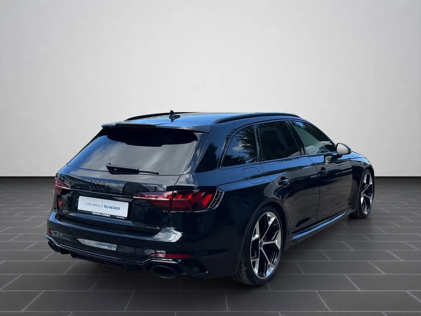 Audi RS4 Last Edition 1 of 25 Schwarz - 2