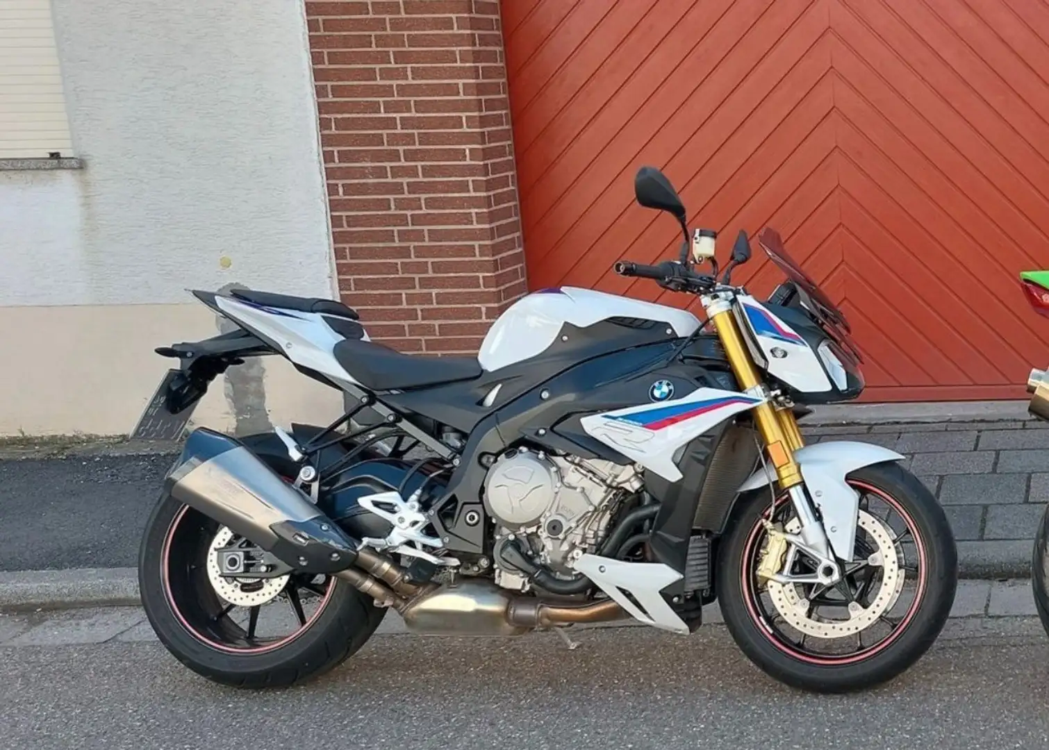 BMW S 1000 R HP-Style Bílá - 1