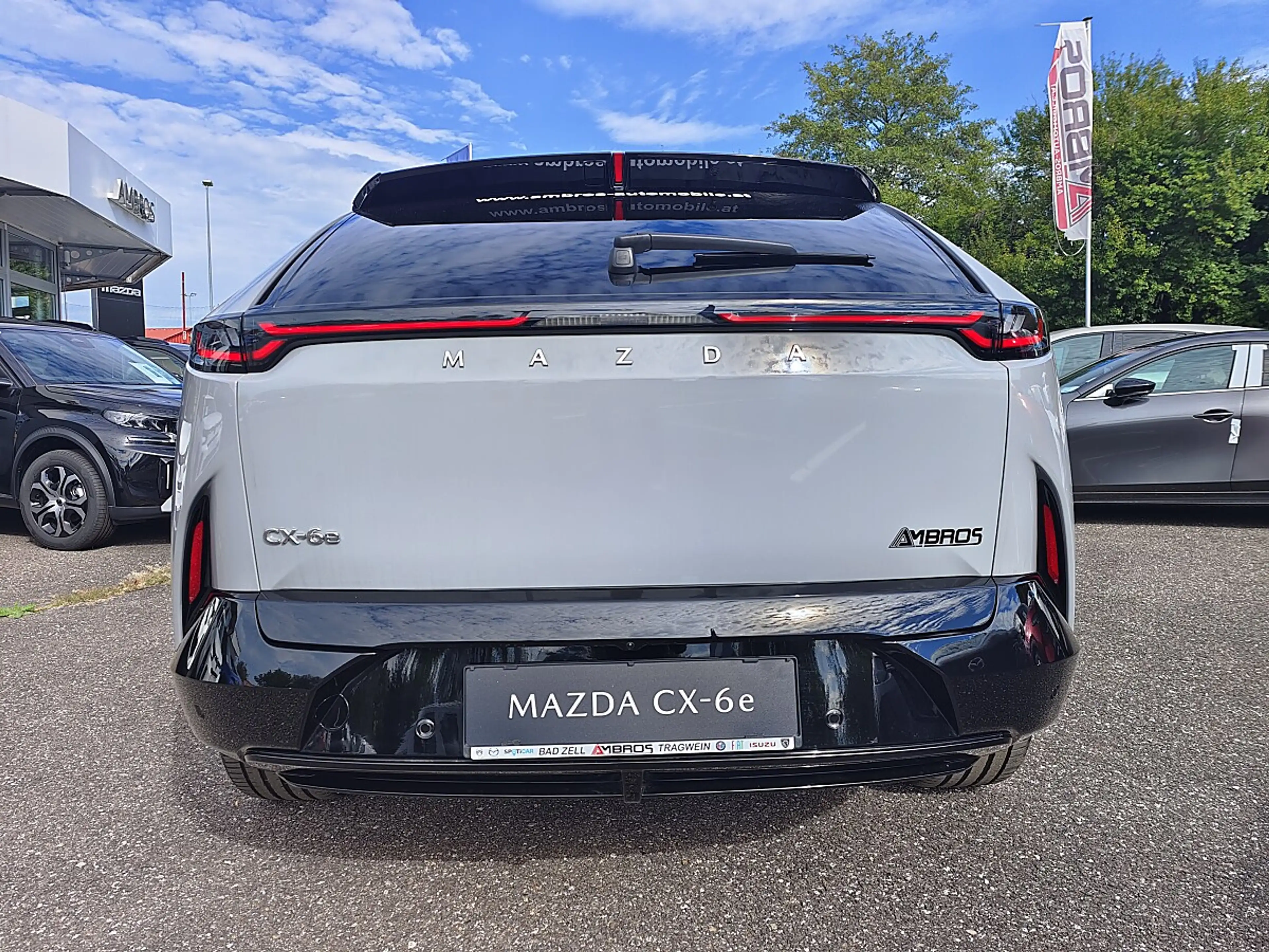 Mazda CX-6e Mazda CX-6e 78kWh Takumi Vorführwagen - JETZT T... — photo 9