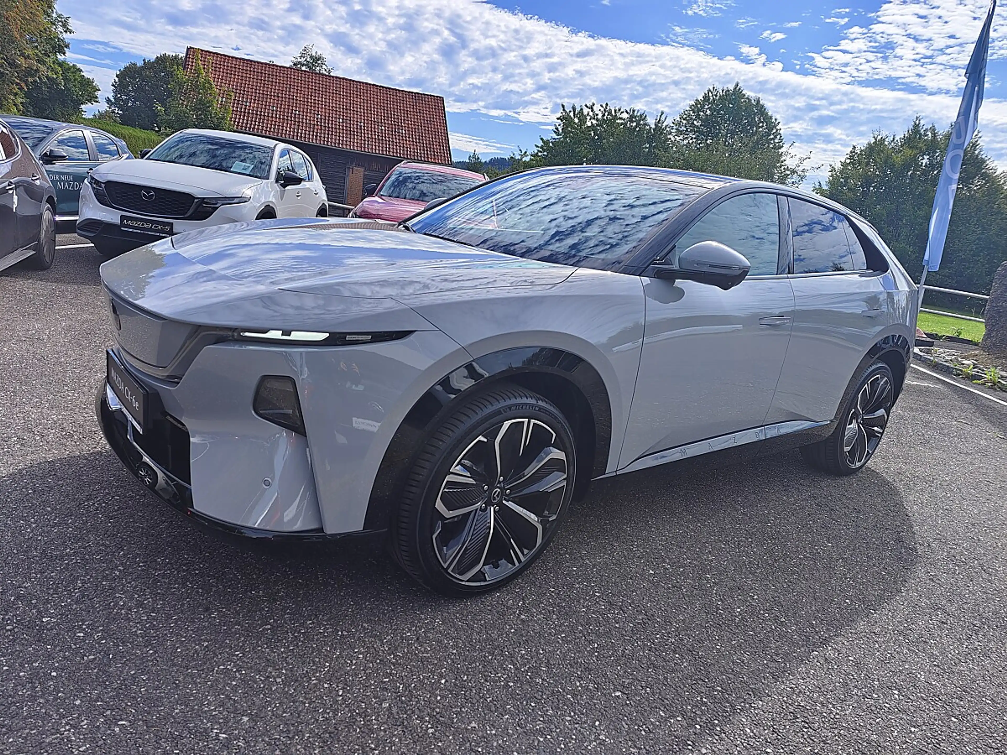 Mazda CX-6e Mazda CX-6e 78kWh Takumi Vorführwagen - JETZT T... — photo 8