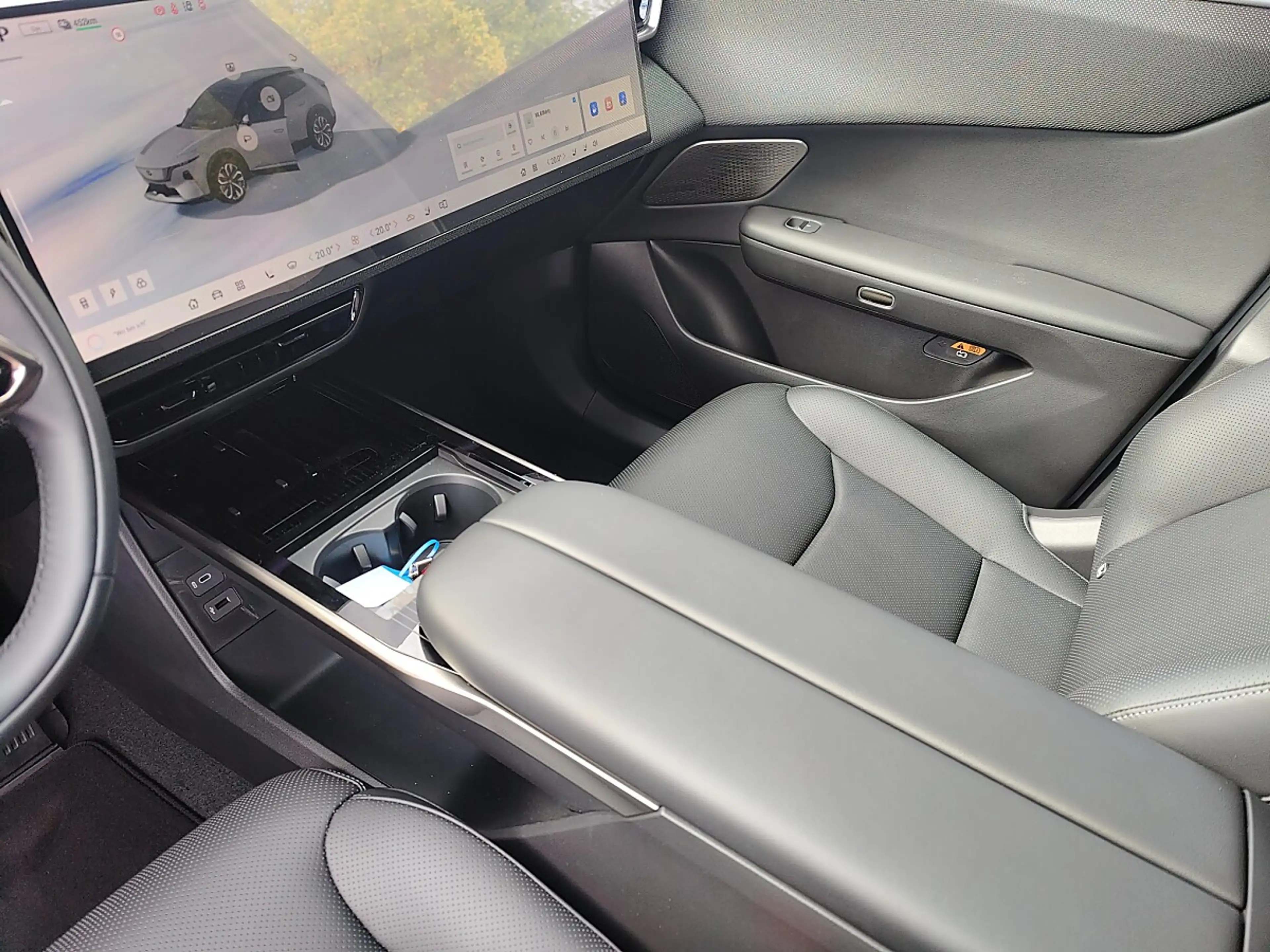 Mazda CX-6e Mazda CX-6e 78kWh Takumi Vorführwagen - JETZT T... — photo 15