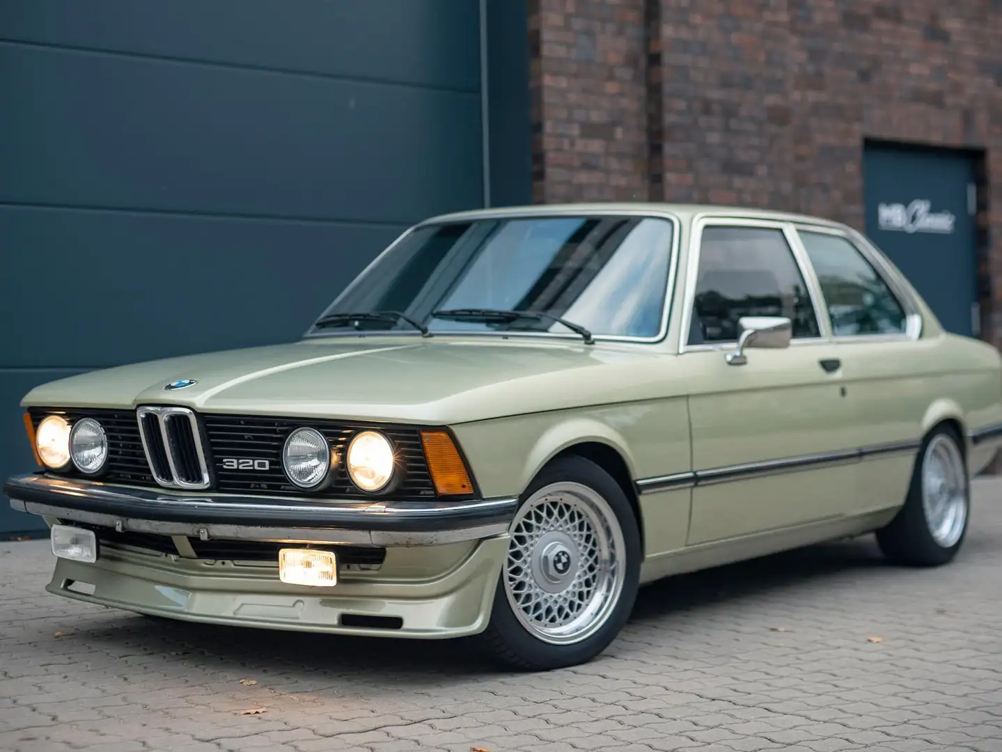 BMW 320 /6 E21, H-Zulassung, gepflegter Zustand, wenig KM Grün - 1