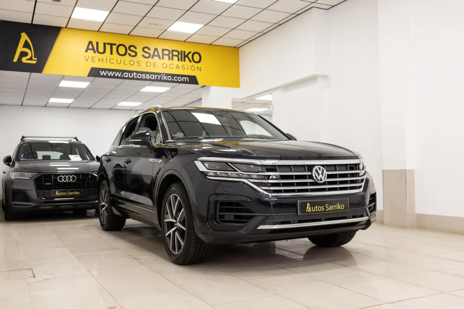 Volkswagen Touareg 3.0TDI V6 R-Line Tiptronic 4Motion 170kW Bleu - 2