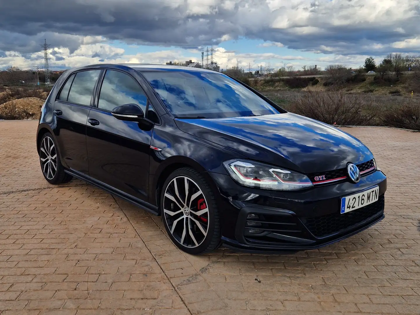 Volkswagen Golf GTI Golf 2.0 TSI GTI Performance DSG7 180kW Negro - 2
