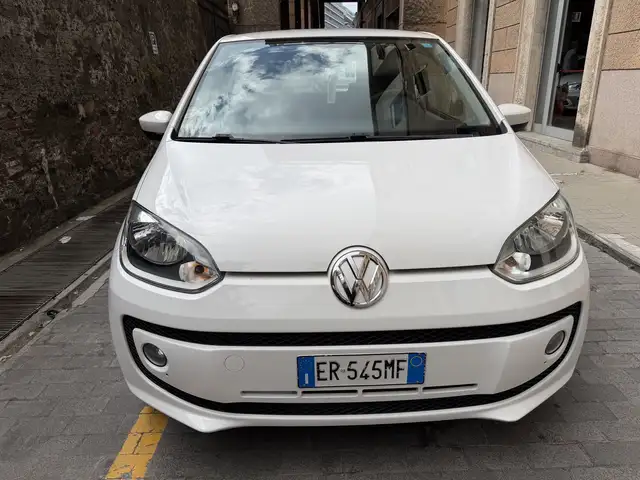 Volkswagen Up! view 7
