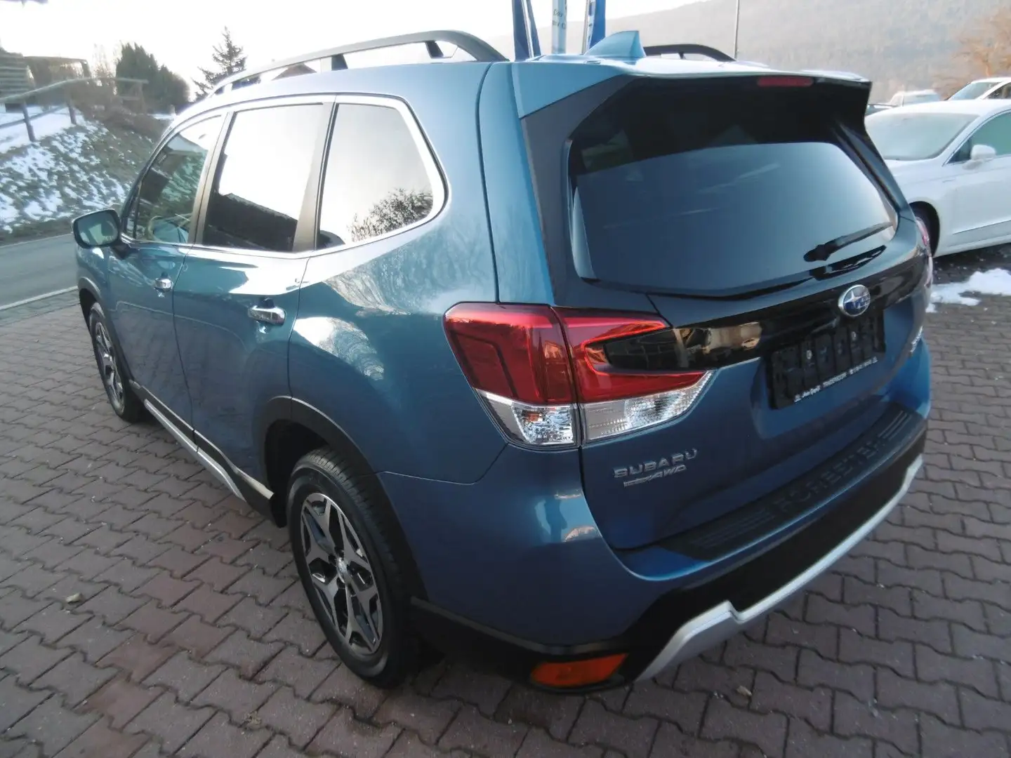 Subaru Forester 2.0ie Active Lineartronic, Hybrid, 1.Hd Blauw - 2