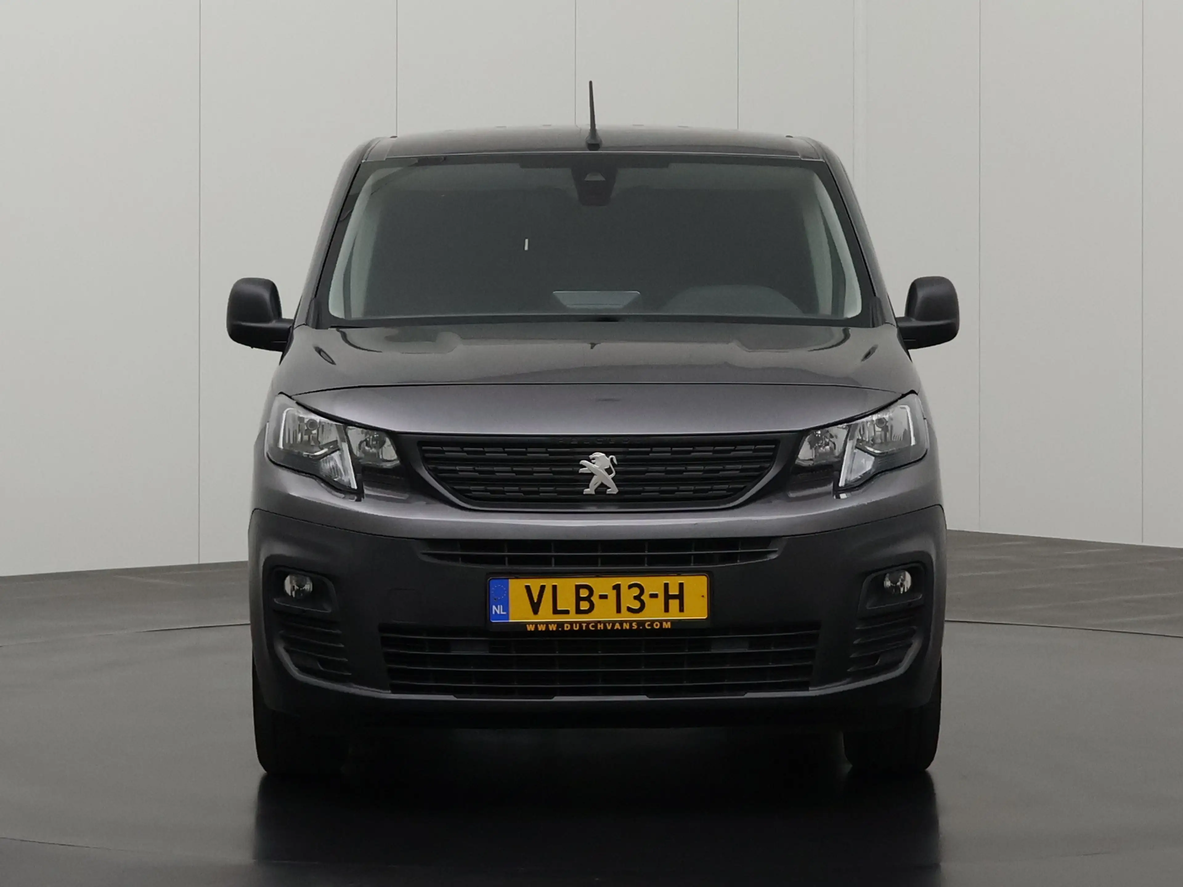 Peugeot Partner 1.2 PureTech Benzine Premium | Marge | Navigatie | — photo 10