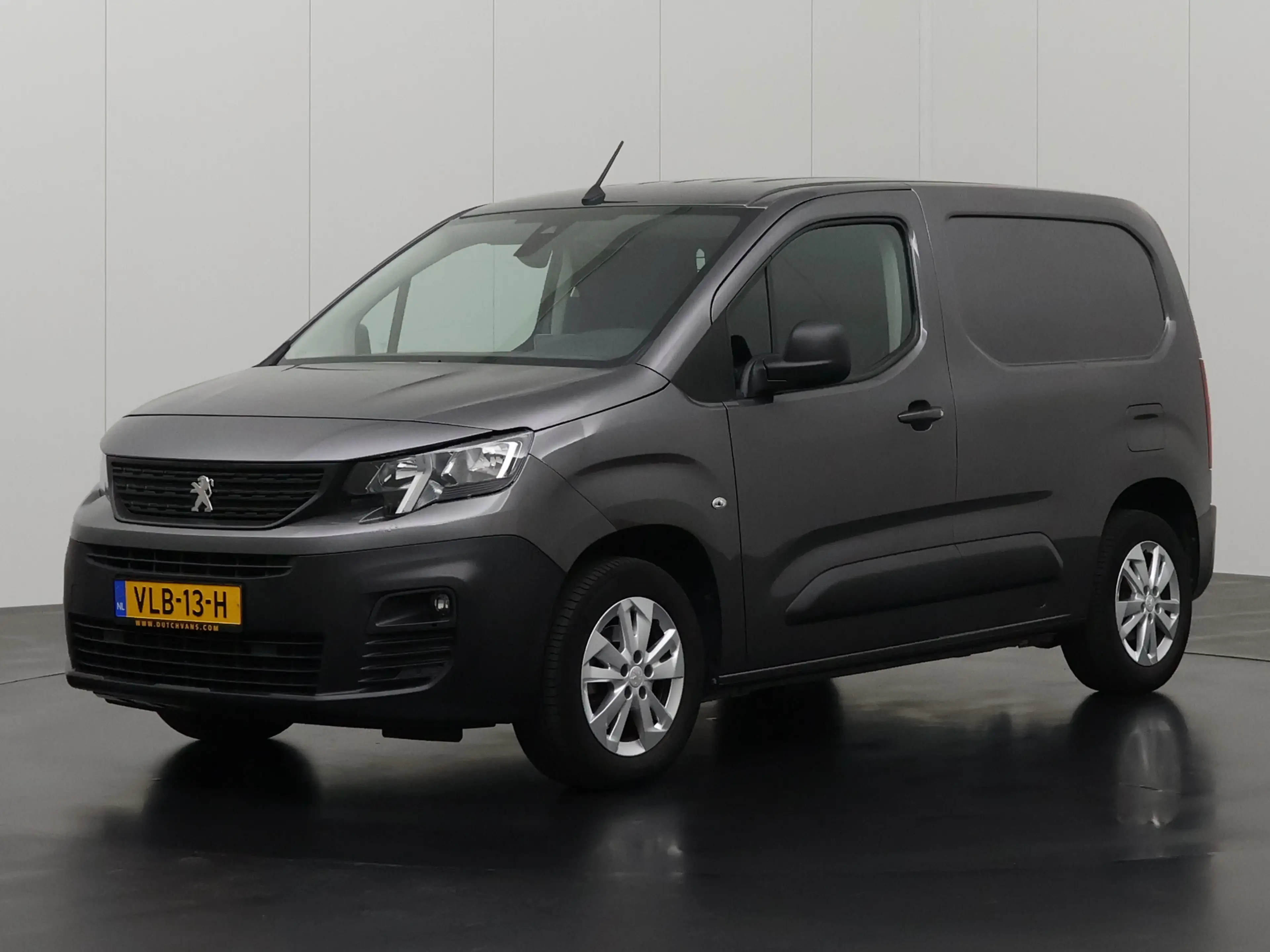Peugeot Partner 1.2 PureTech Benzine Premium | Marge | Navigatie | — photo 7