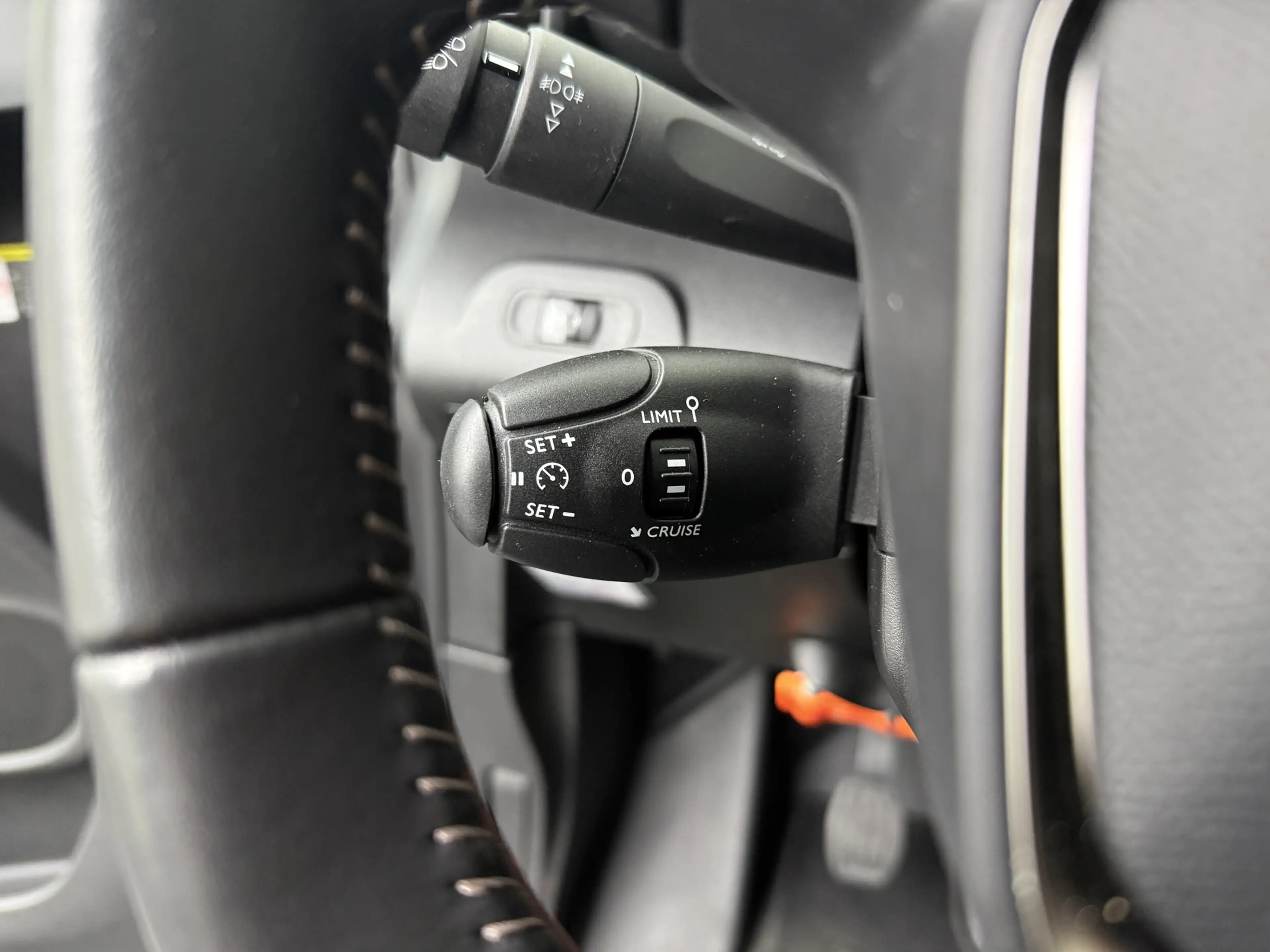 Peugeot Partner 1.2 PureTech Benzine Premium | Marge | Navigatie | — photo 15