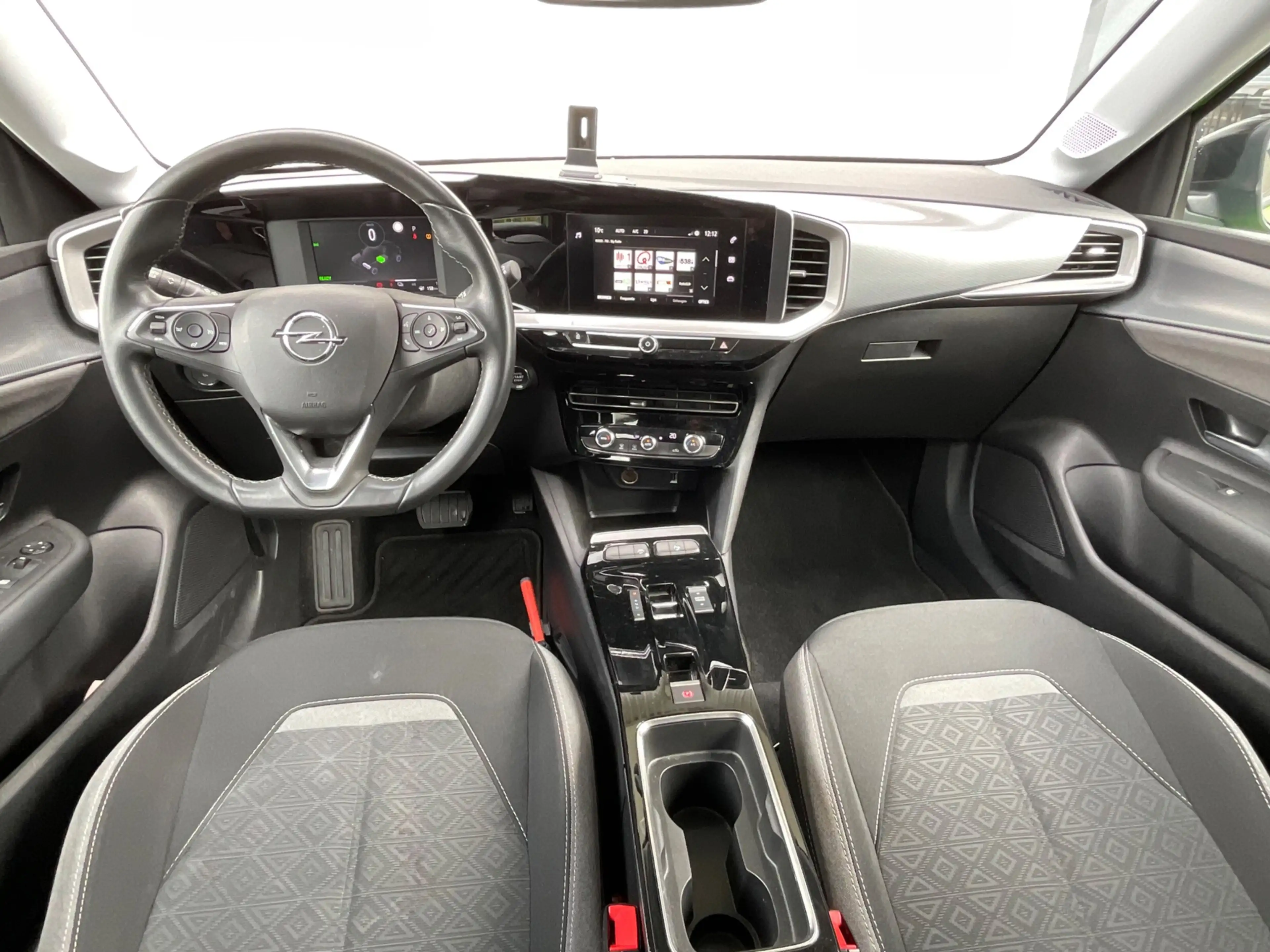 Opel Mokka-E Electric Level 2 50 kWh — photo 4