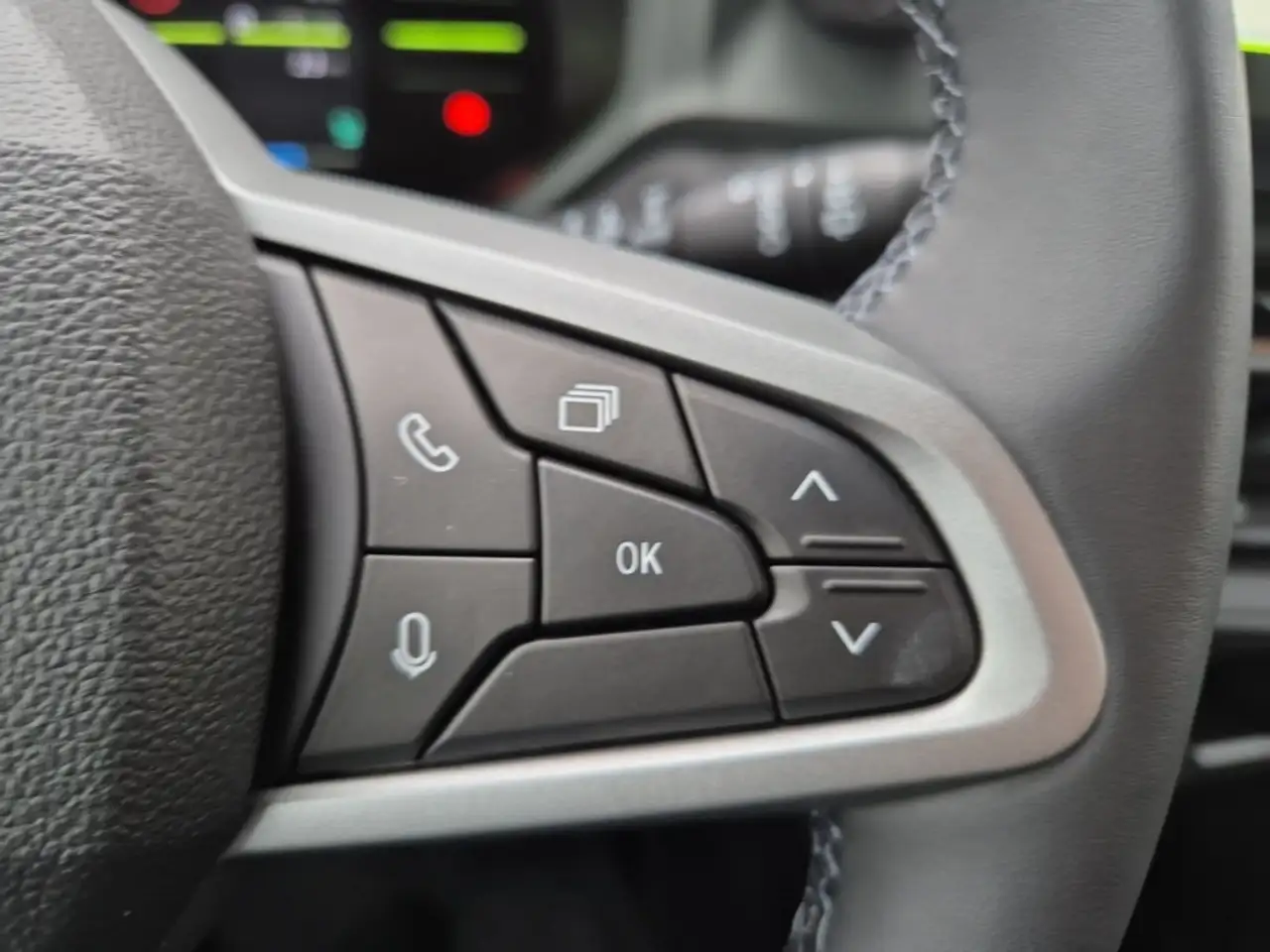 Dacia Duster Extreme hybrid 155 26