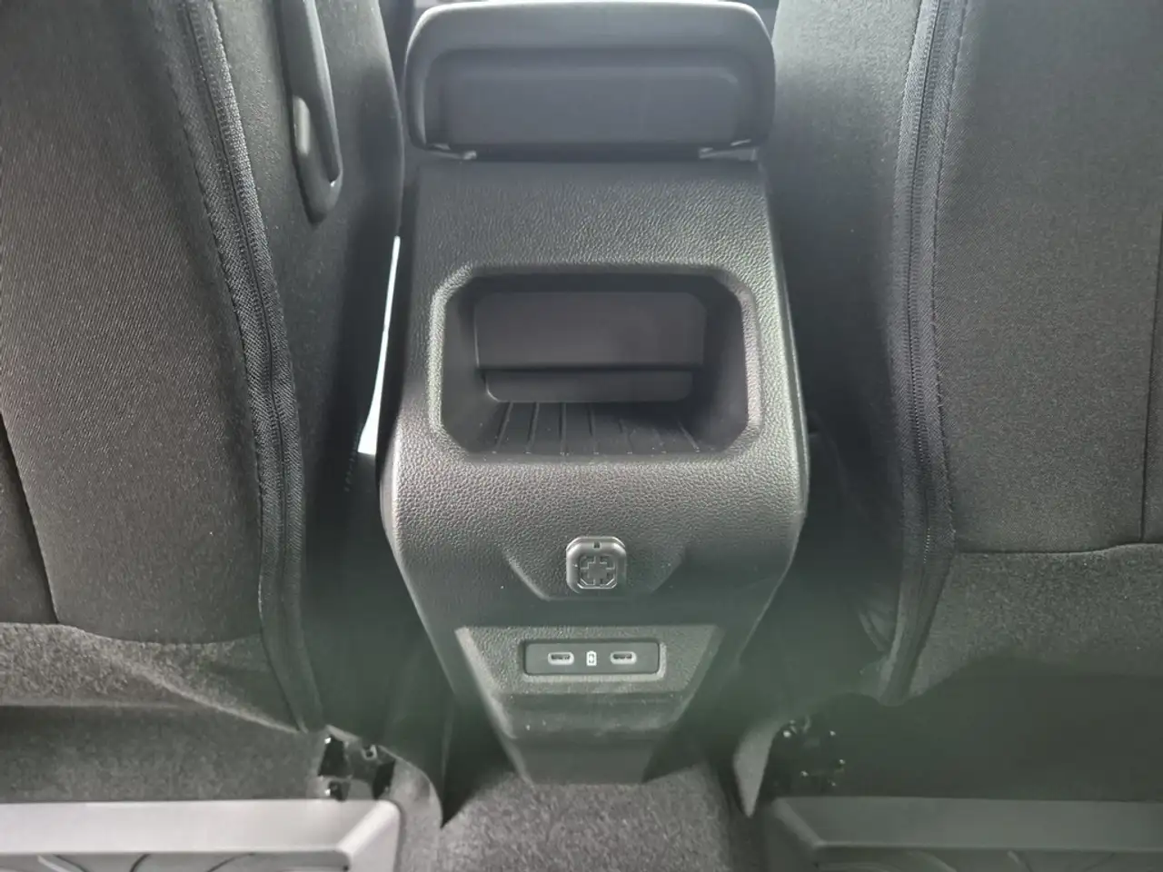 Dacia Duster Extreme hybrid 155 23