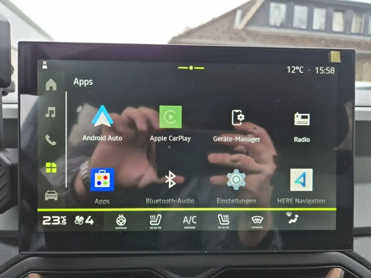 Dacia Duster Extreme hybrid 155 30