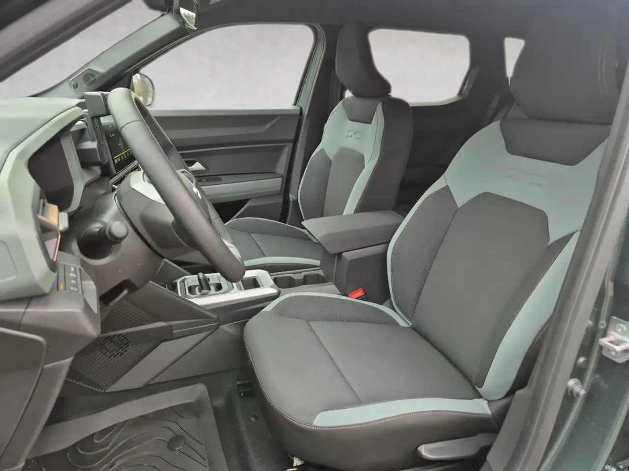 Dacia Duster Extreme hybrid 155 8